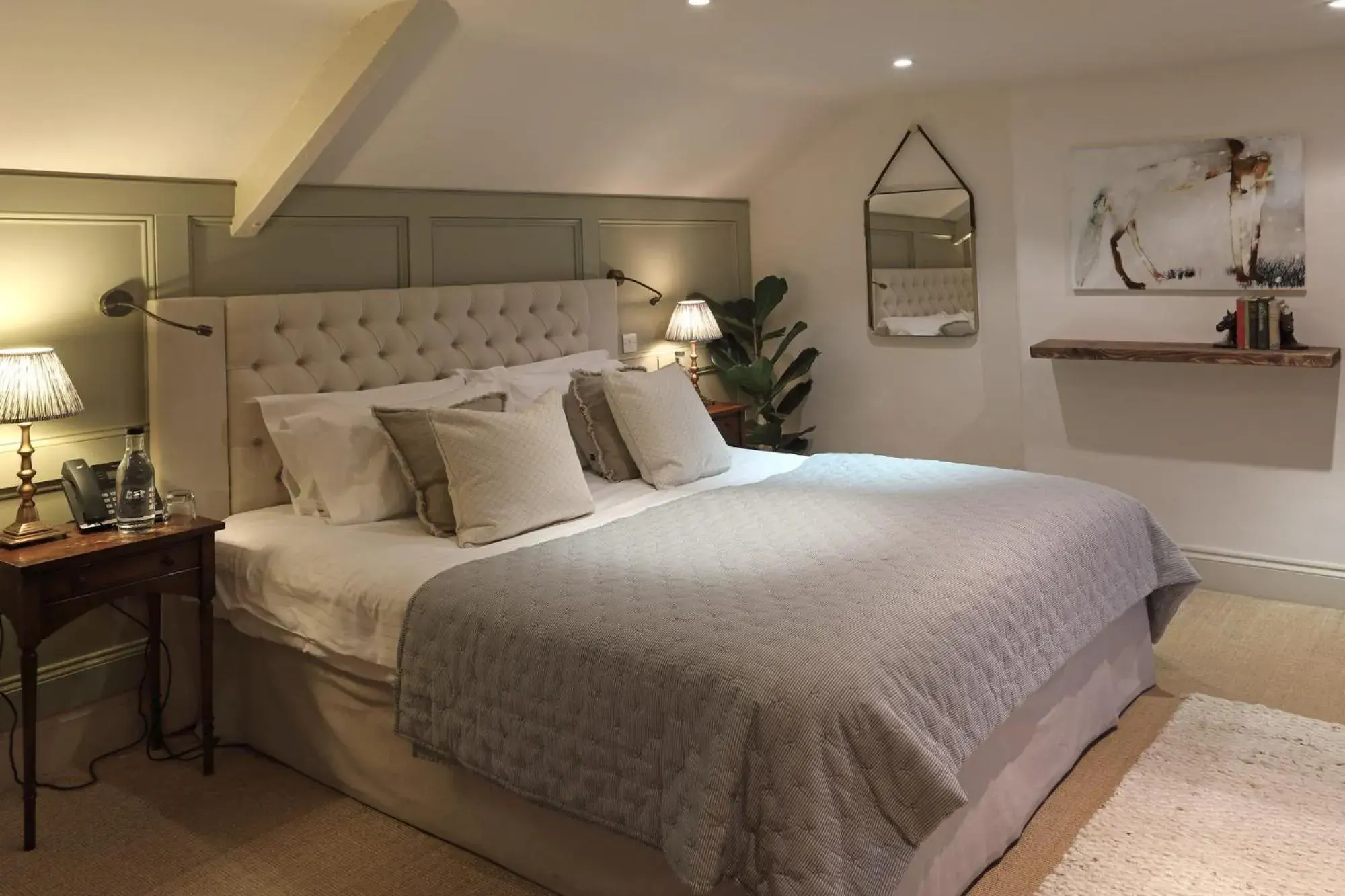 Deluxe Double or Twin Room in The Feathered Nest Inn Deluxe Double or Twin Room in The Feathered Nest Inn