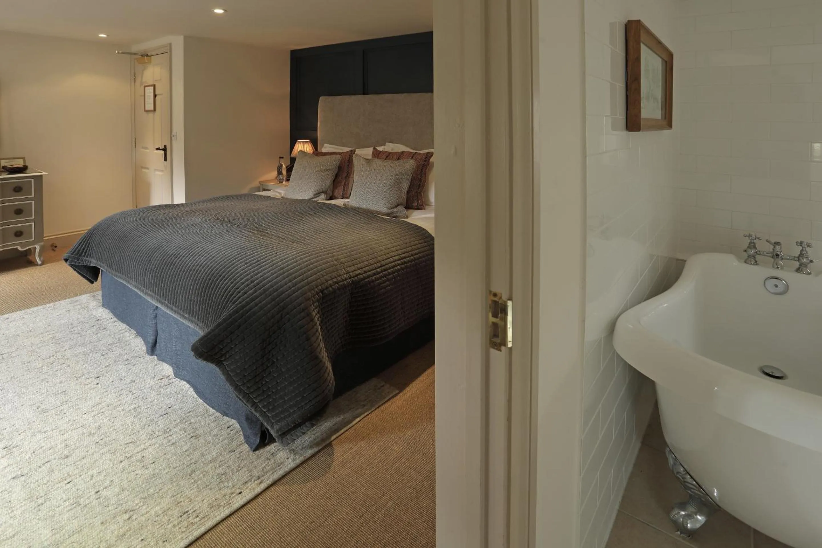 Bedroom in The Feathered Nest