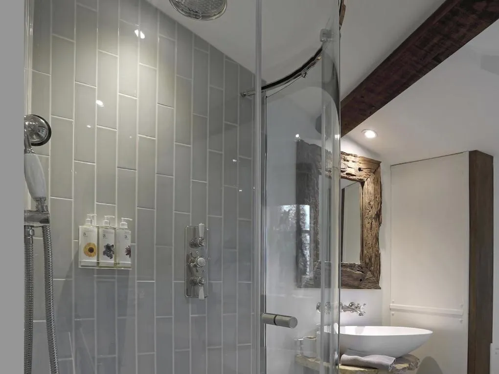 Bathroom in The Feathered Nest