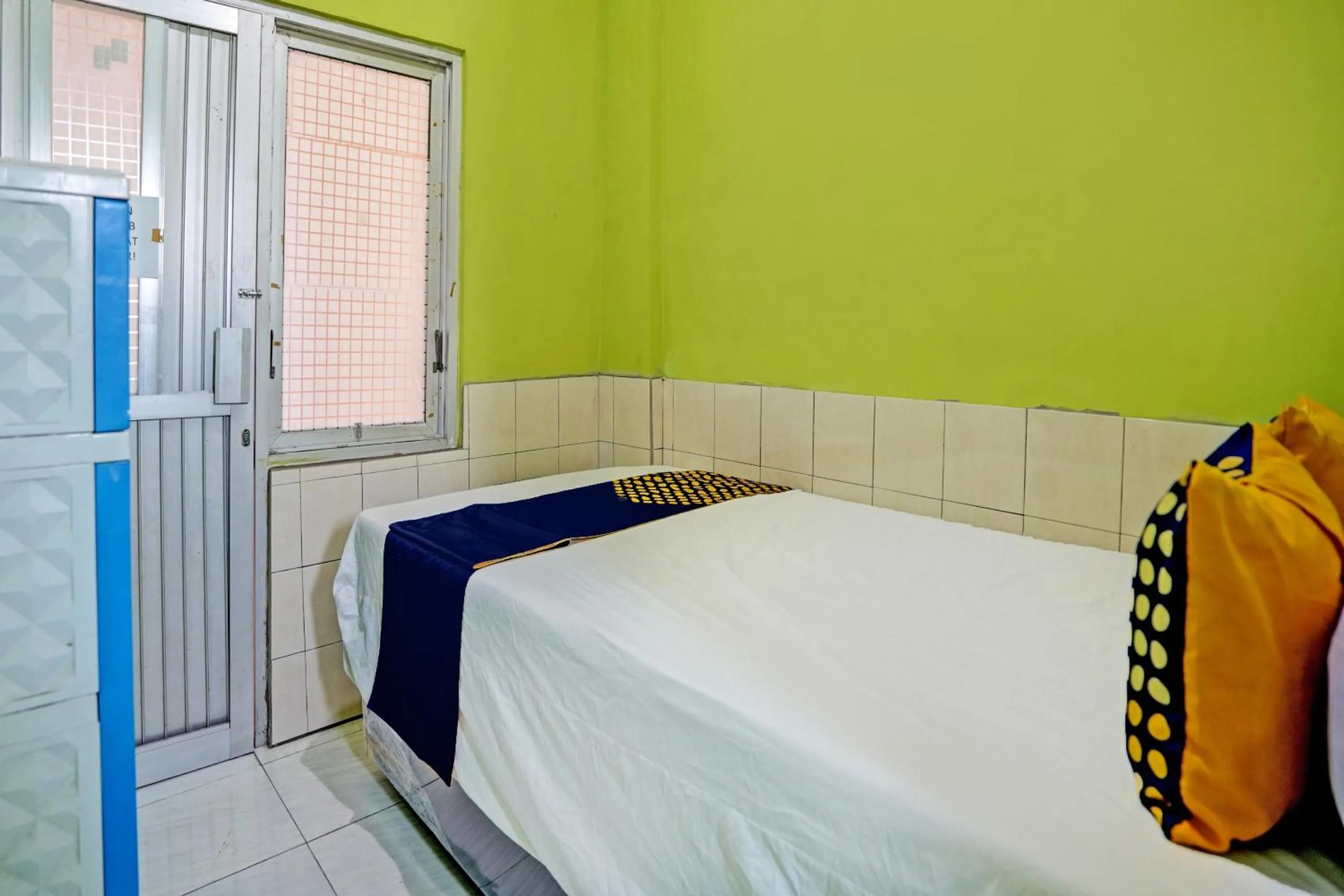 Bedroom, Bed in OYO Life 92653 Homestay Griya Nautika Syariah