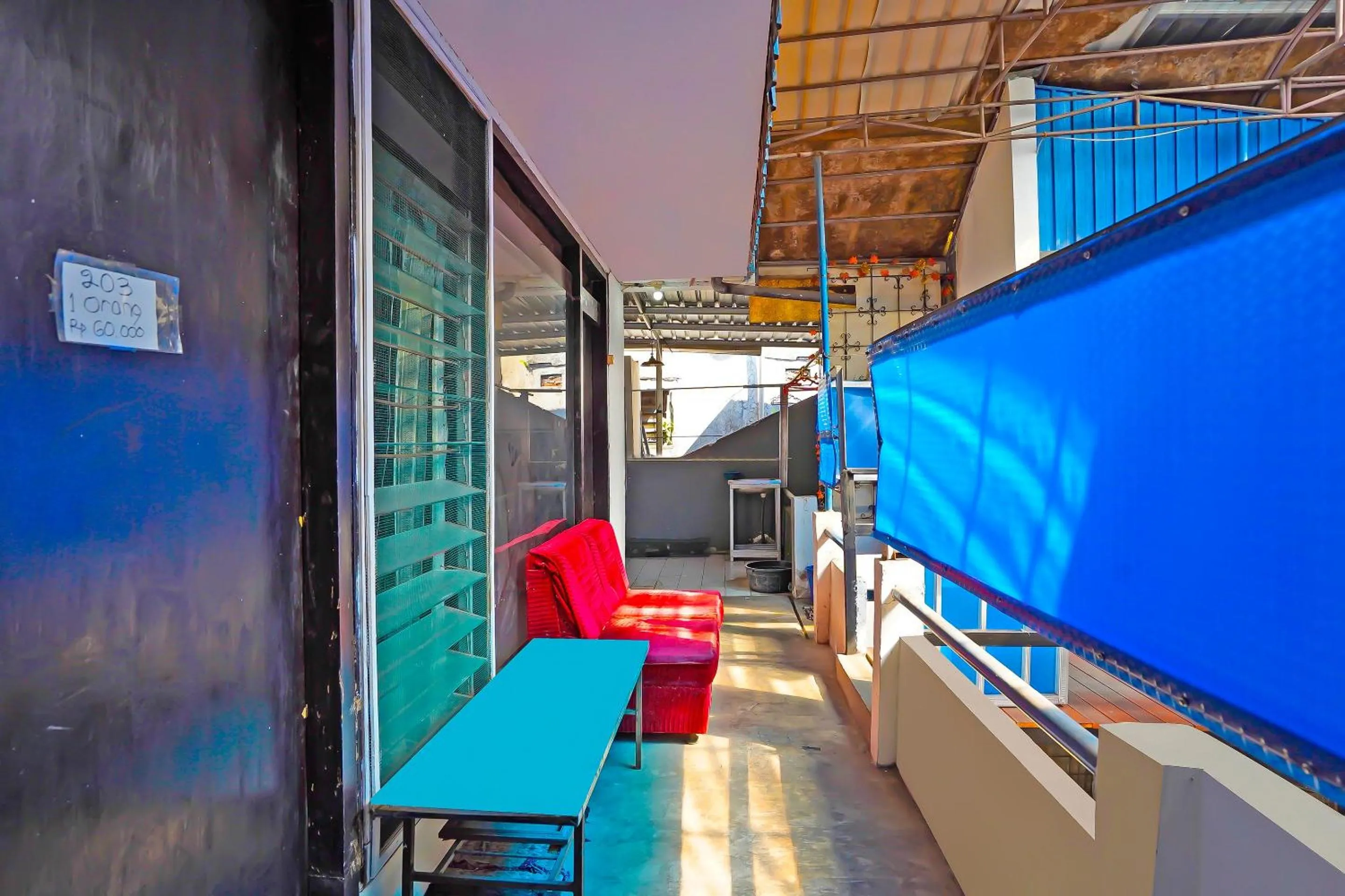 Lobby or reception in OYO Life 92651 Meir E-homestay Syariah