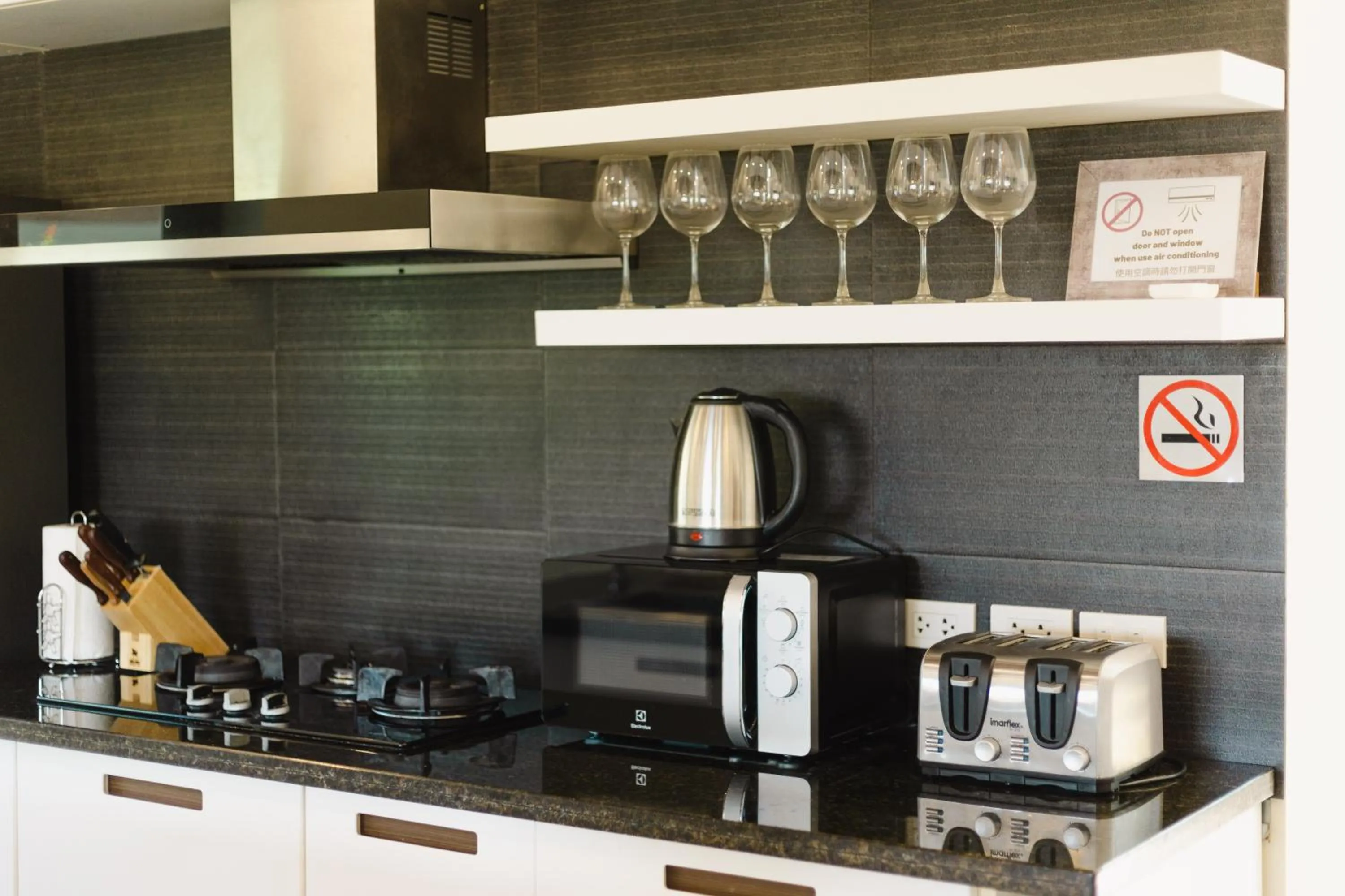 Coffee/tea facilities in Cliff Haven Villa Krabi