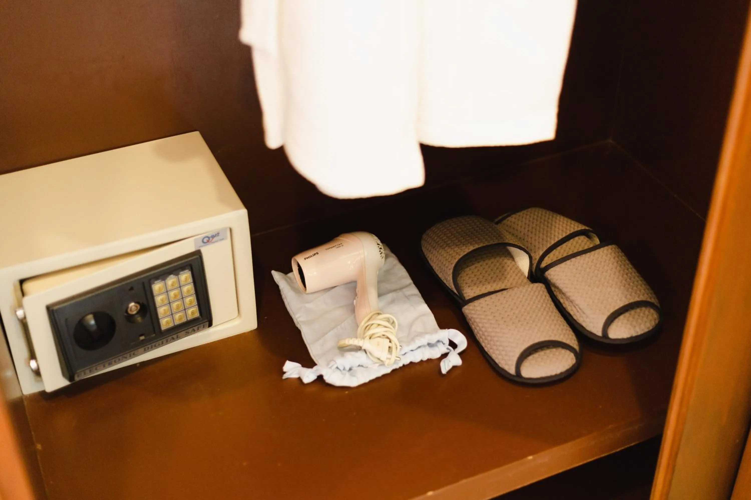 safe in Cliff Haven Villa Krabi