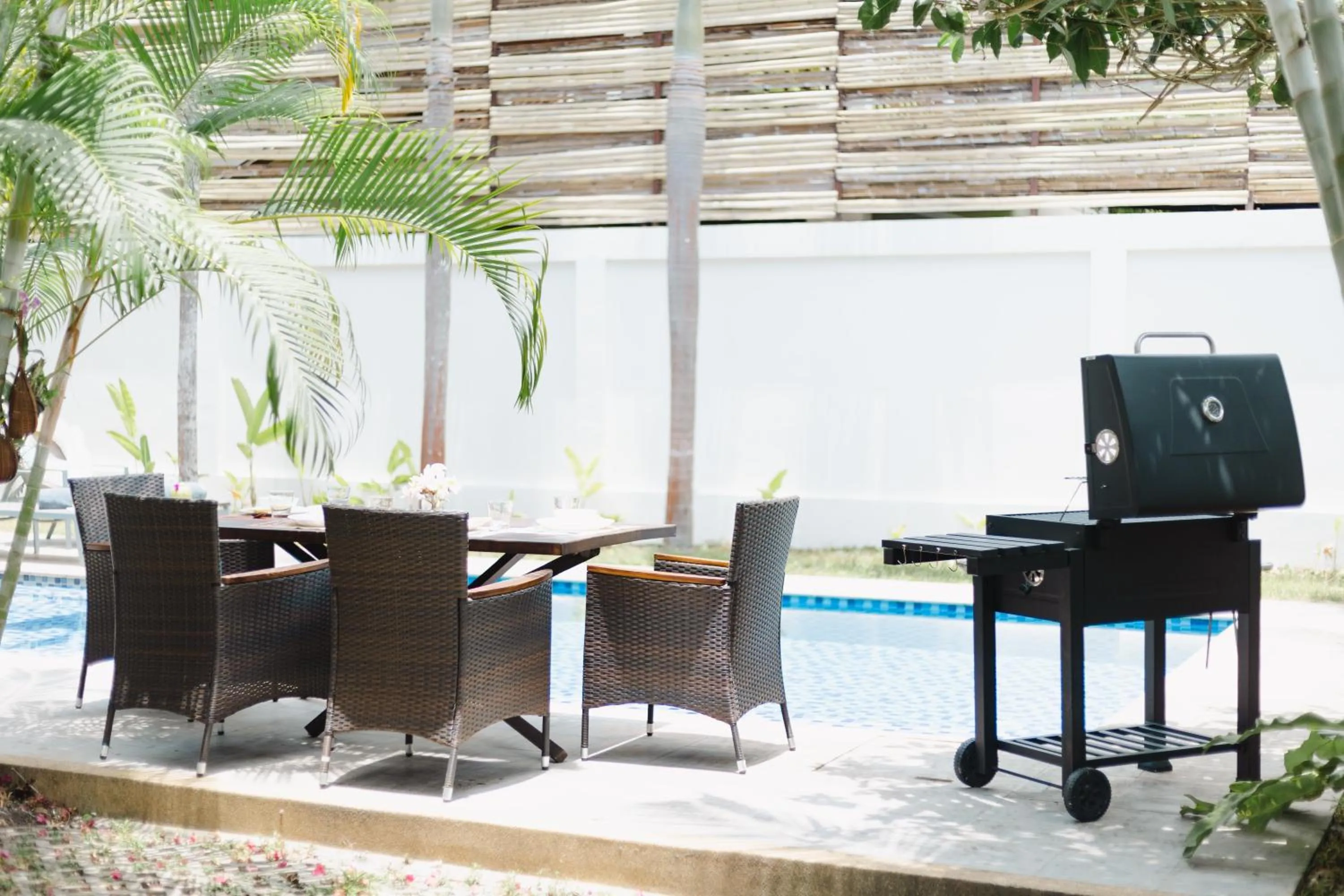 Patio in Cliff Haven Villa Krabi