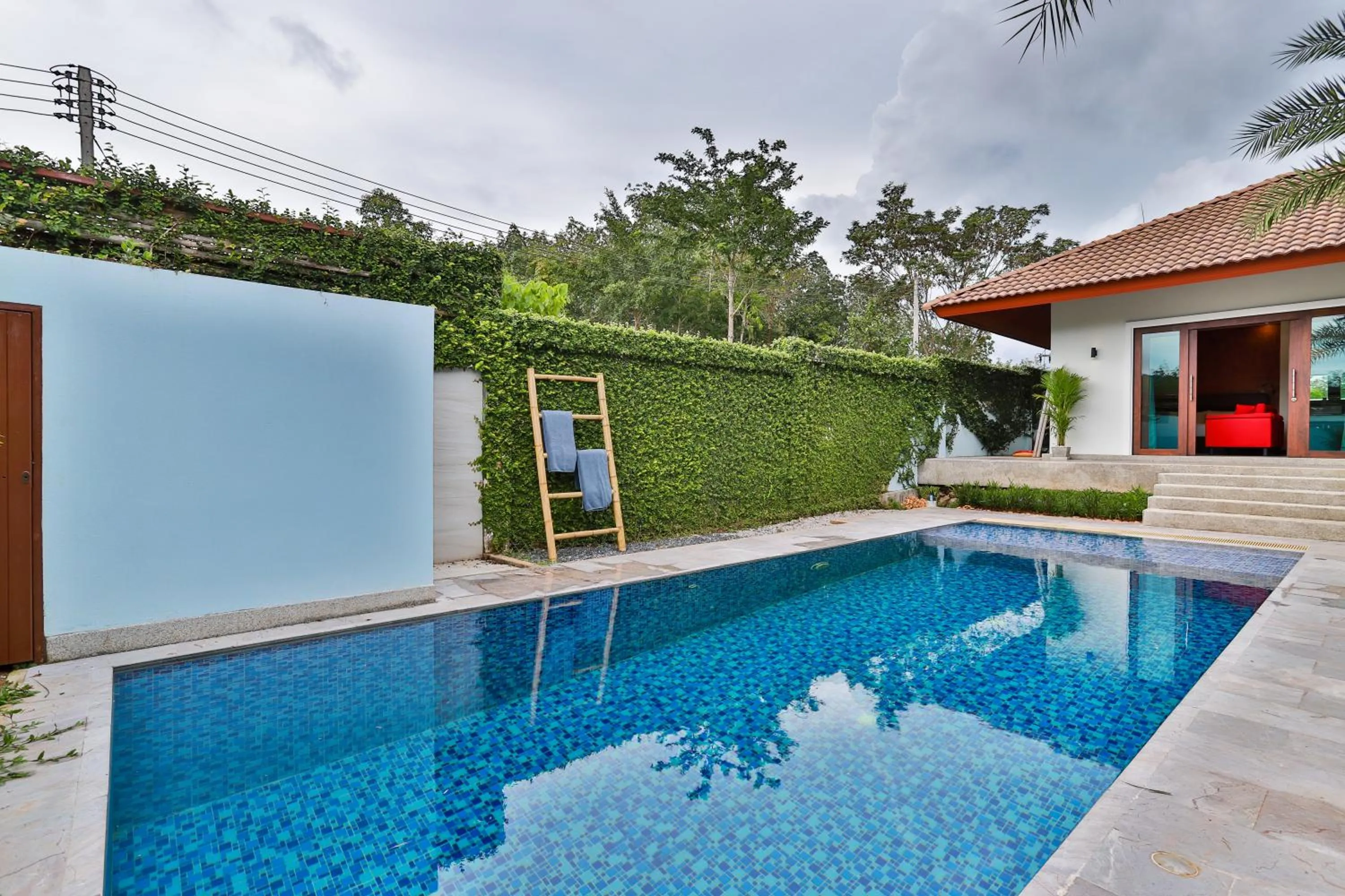 Property building in Cliff Haven Villa Krabi