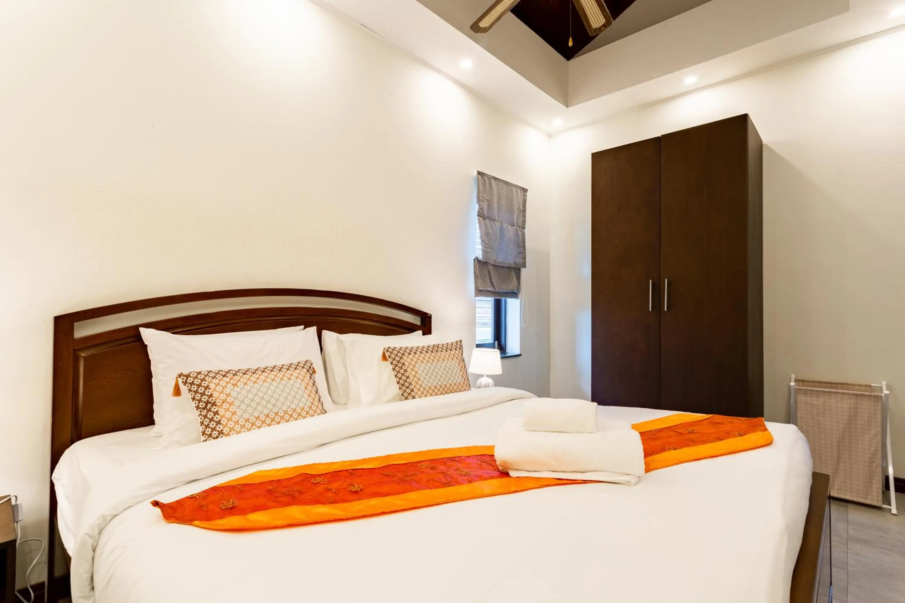 Bed in Cliff Haven Villa Krabi