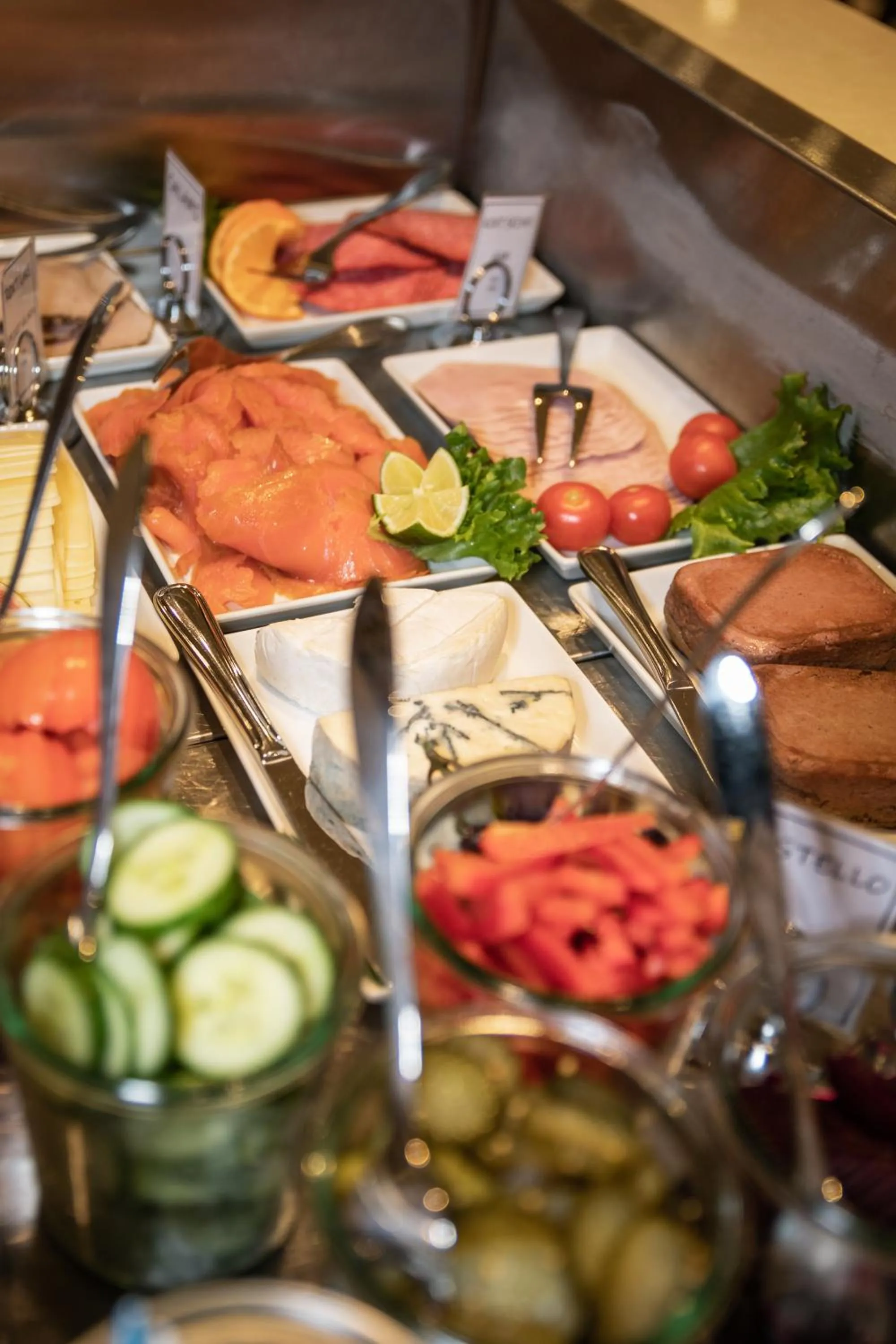 Continental breakfast in Tromsø Lodge & Camping