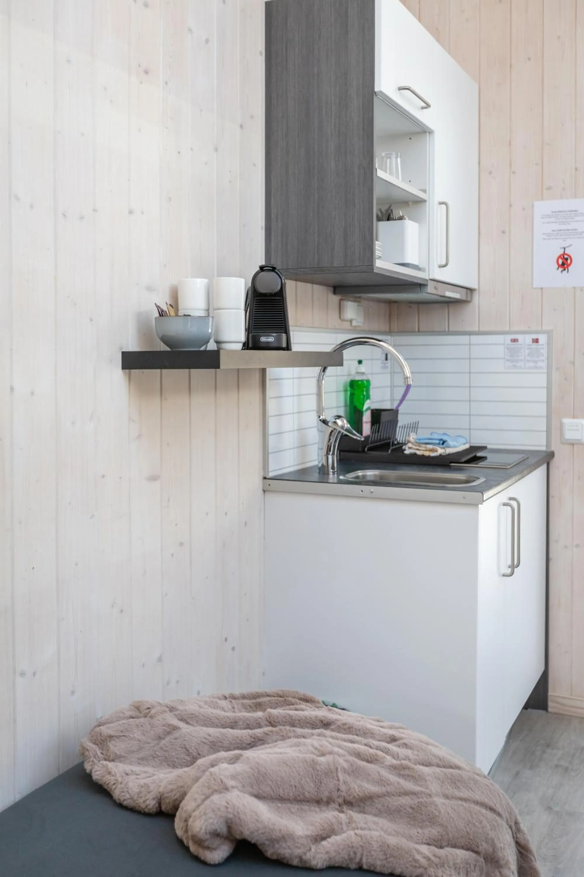 Kitchen or kitchenette in Tromsø Lodge & Camping