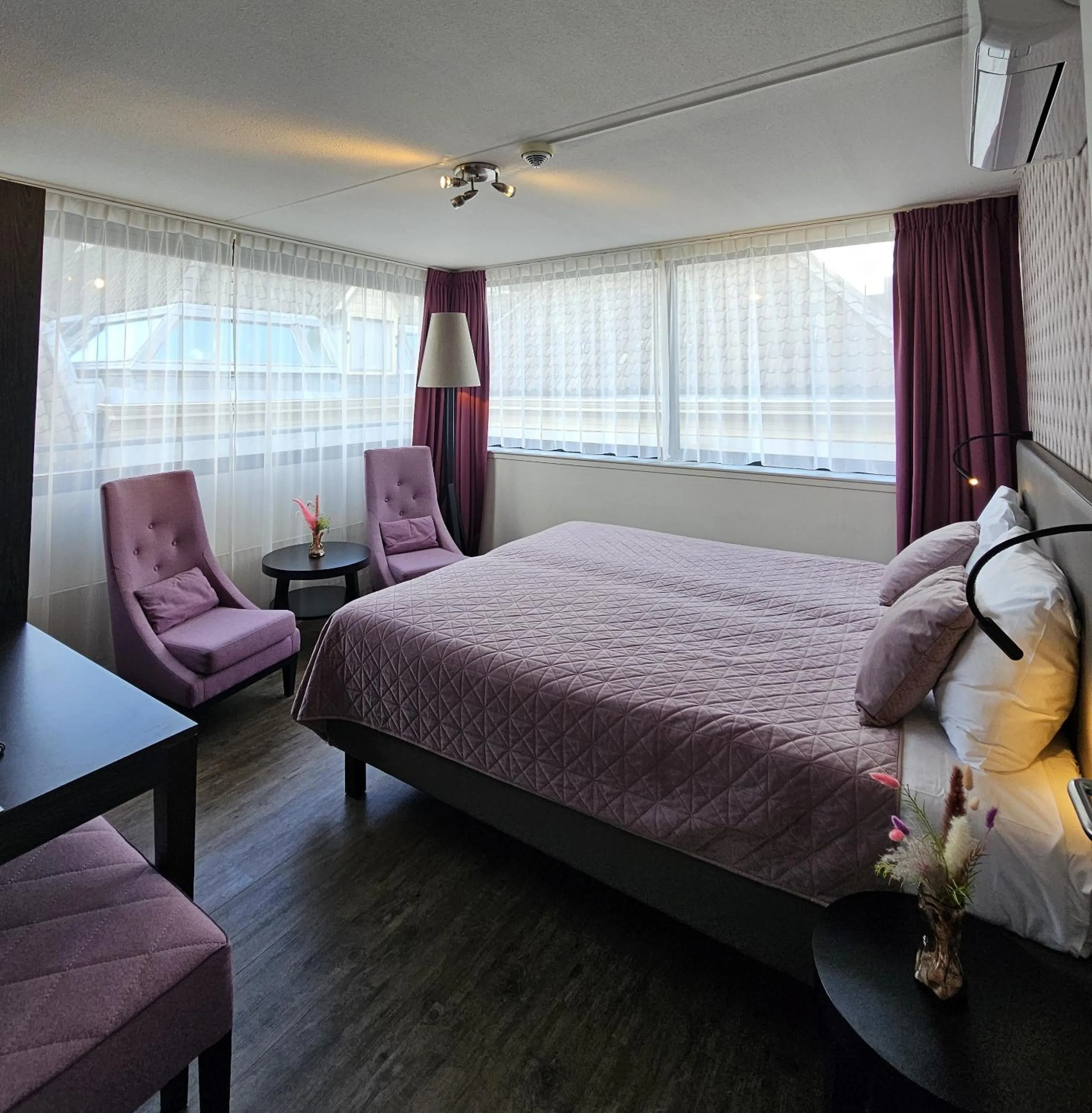 Bed in Hampshire Hotel - 's Gravenhof Zutphen