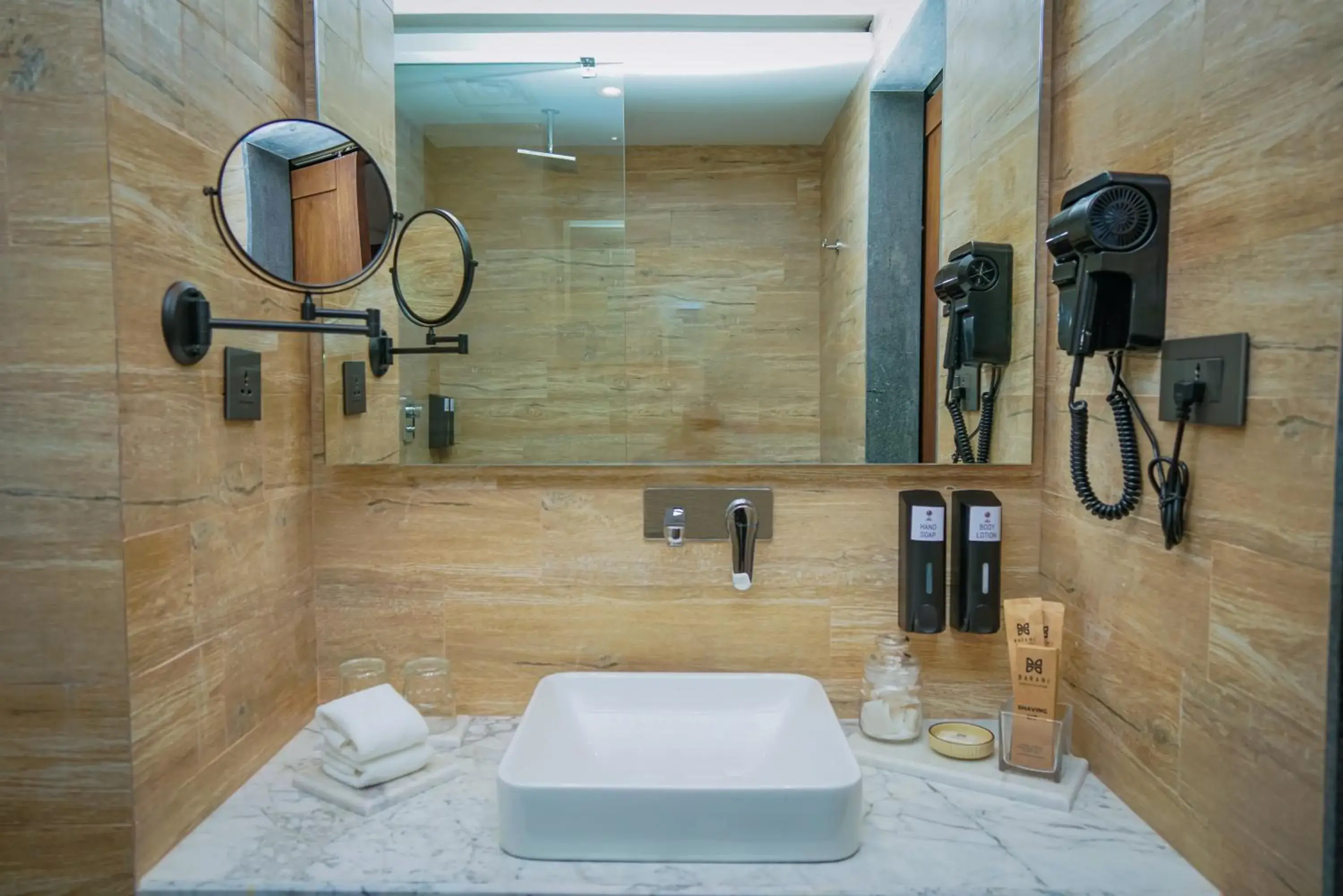 Bathroom in Hotel Barahi Kathmandu Bathroom in Hotel Barahi Kathmandu