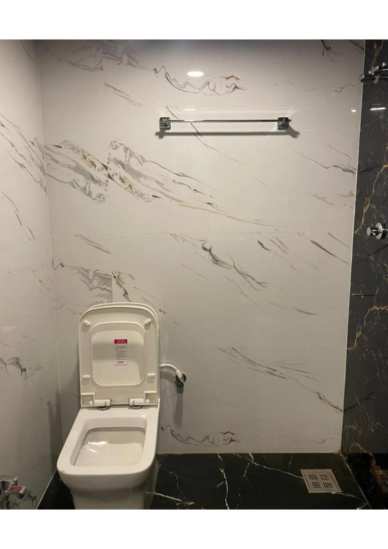 Toilet in Saanjh Riverside Resort