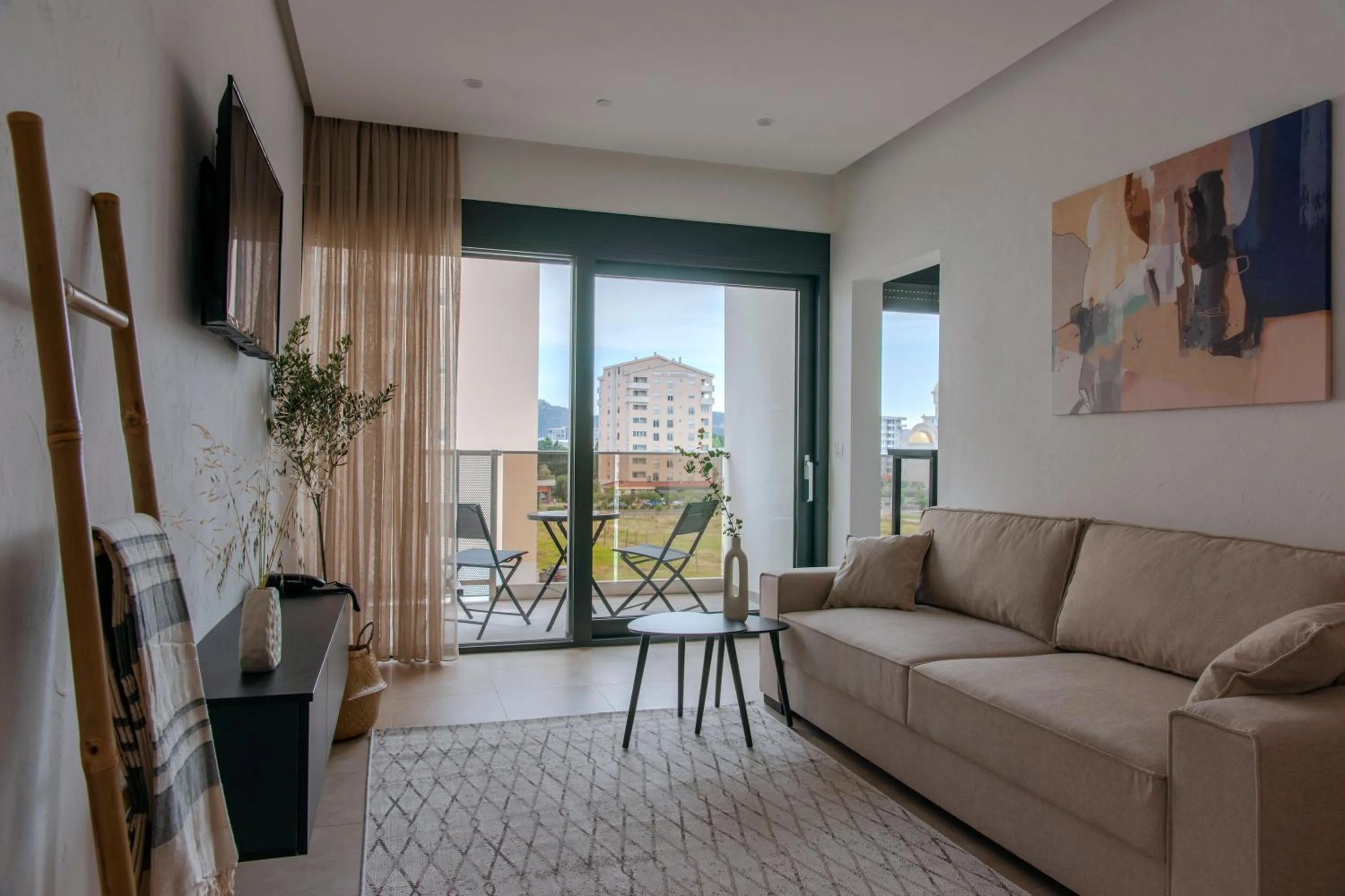 TV and multimedia in Soho Suites