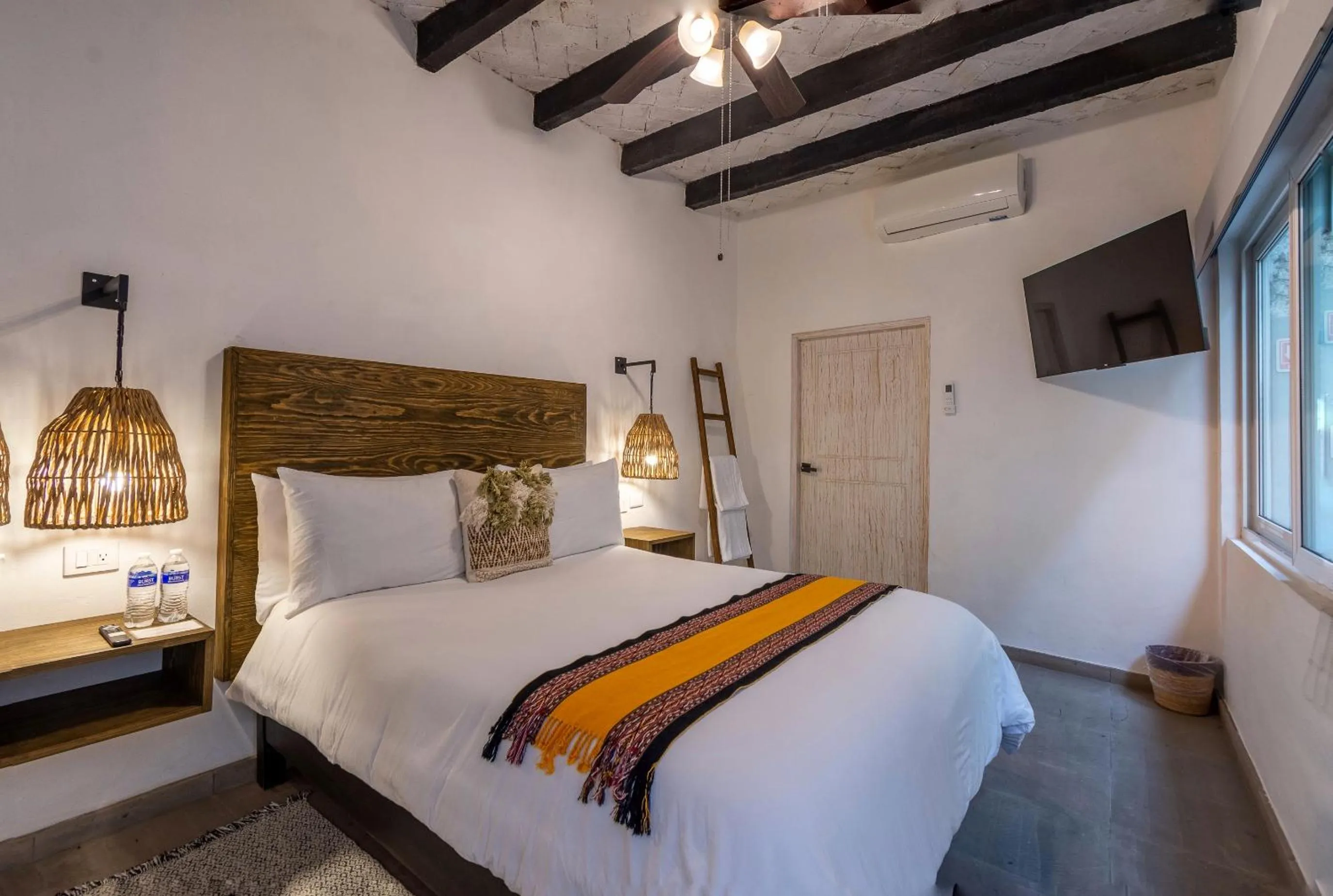 Bed in Casa Yuca Hotel Boutique