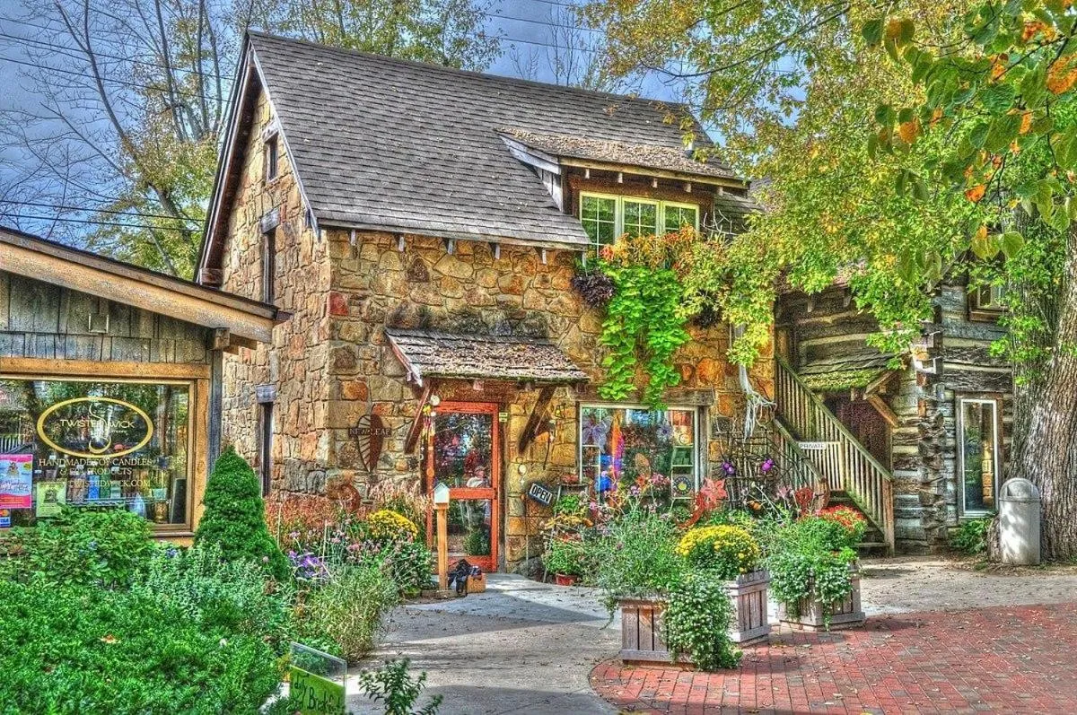 Property building in The Loft By Moondance