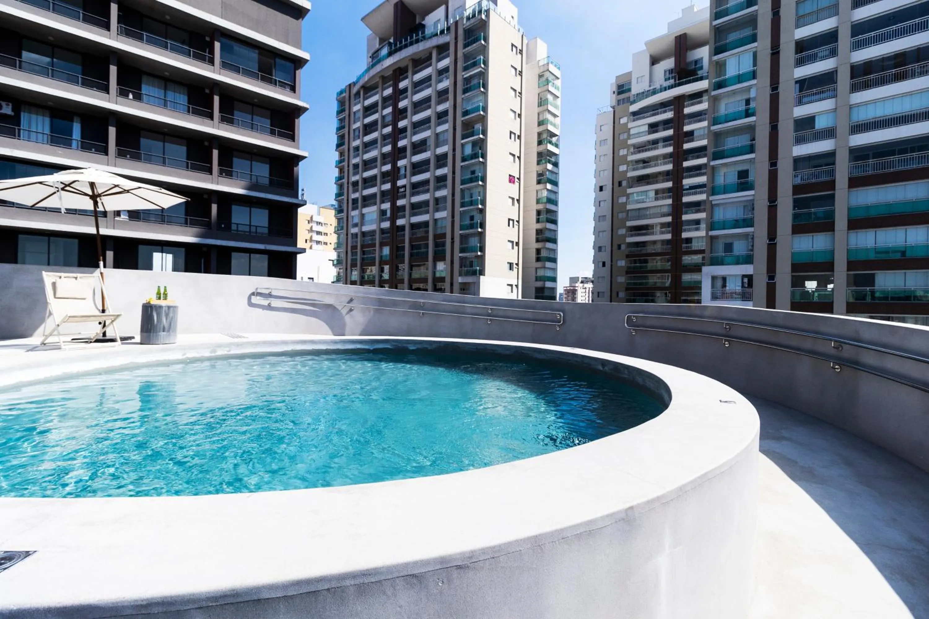 Property building in Moderno | Próximo ao Metrô e ao Shopping | Piscina