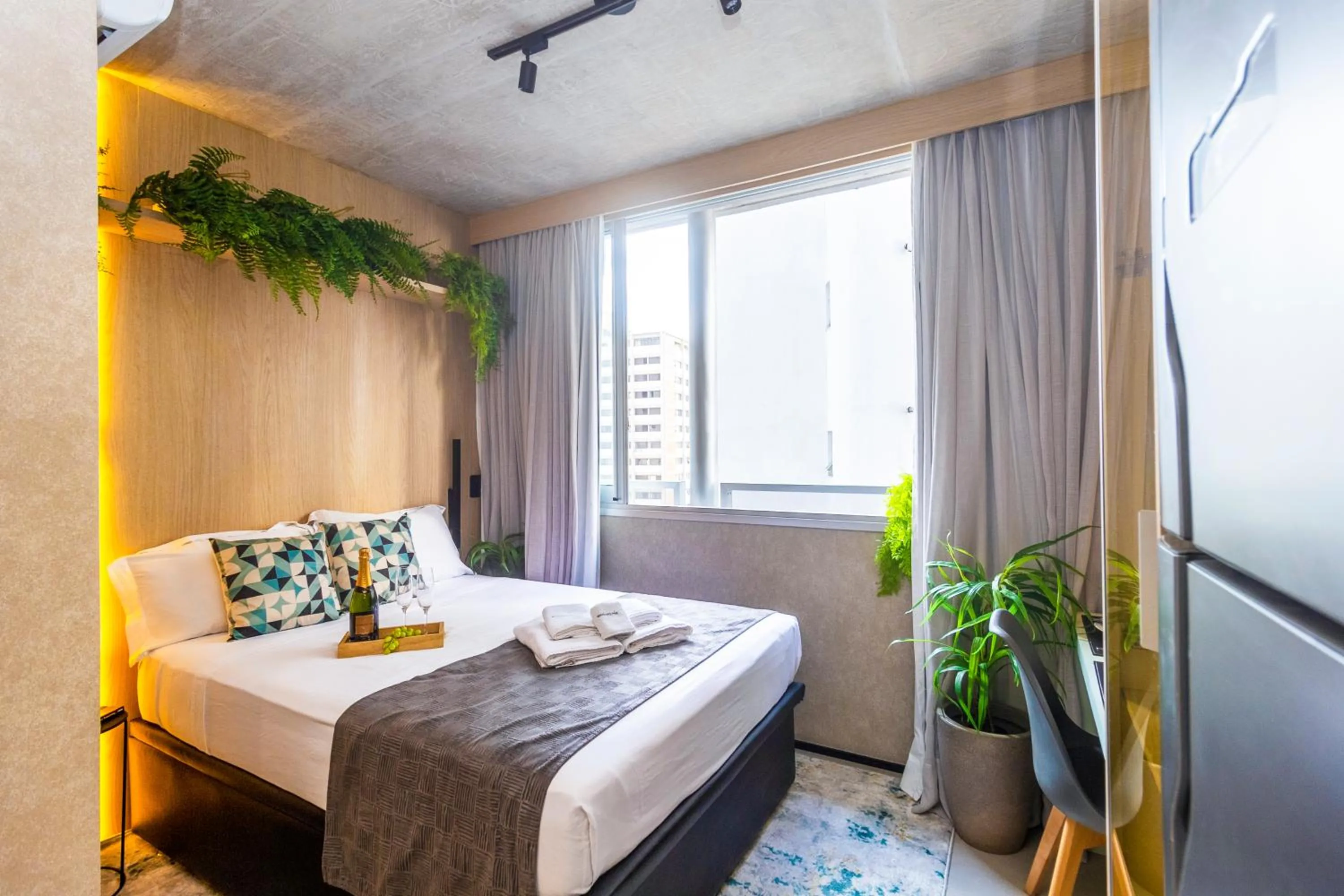 Bedroom, Bed in Moderno | Próximo ao Metrô e ao Shopping | Piscina