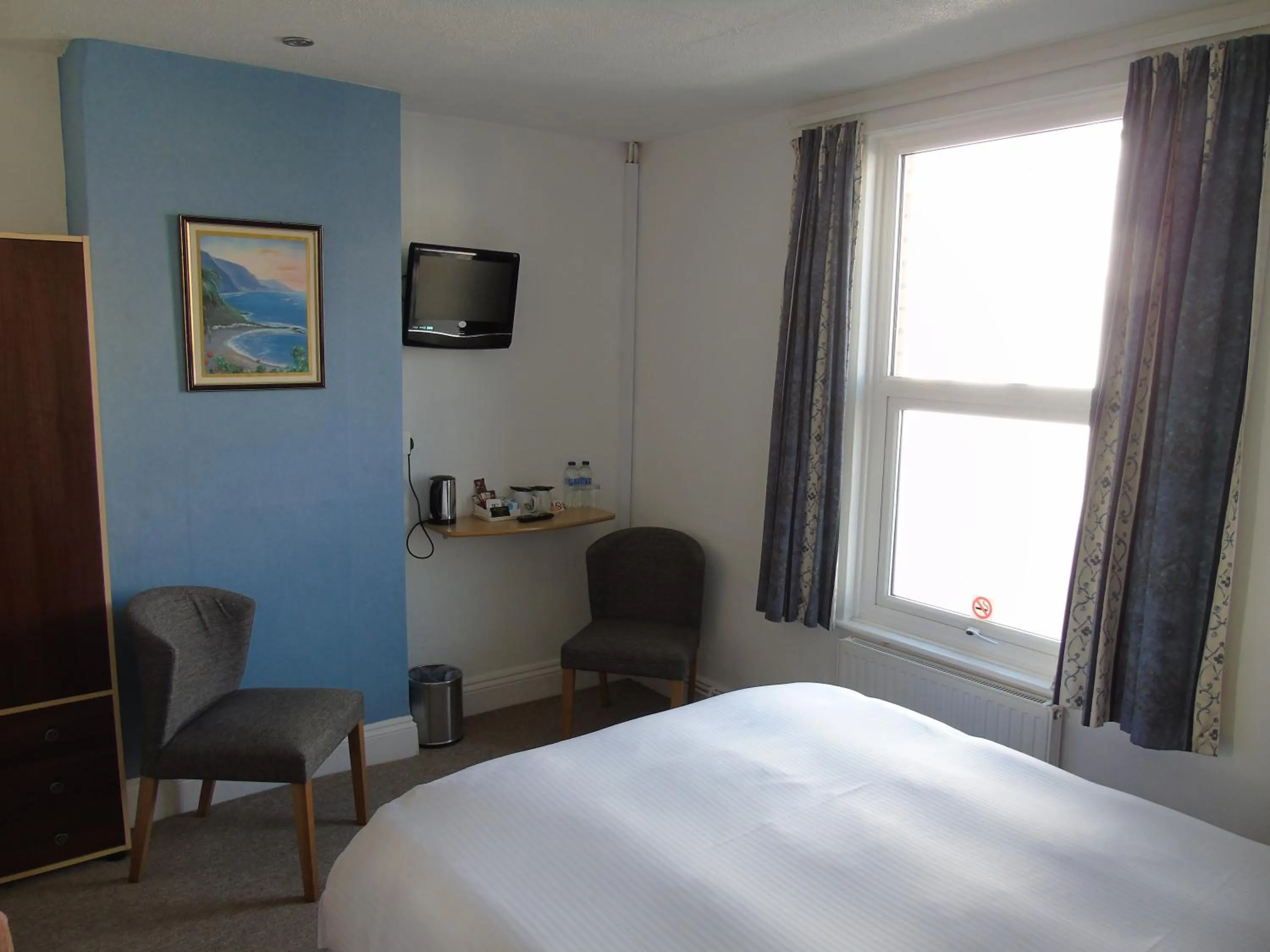 Bed in Carrington Guest House