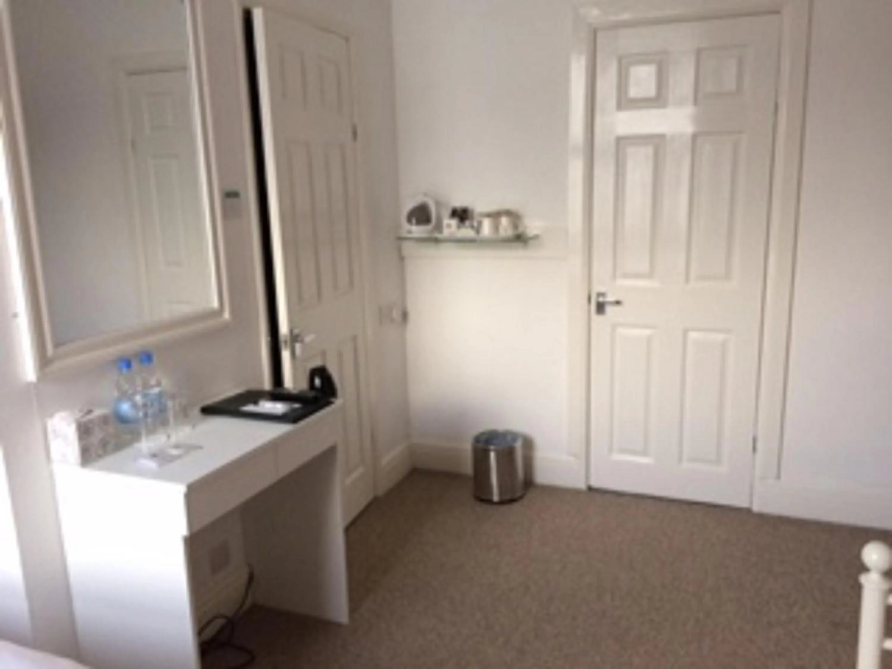 Photo of the whole room in Carrington Guest House