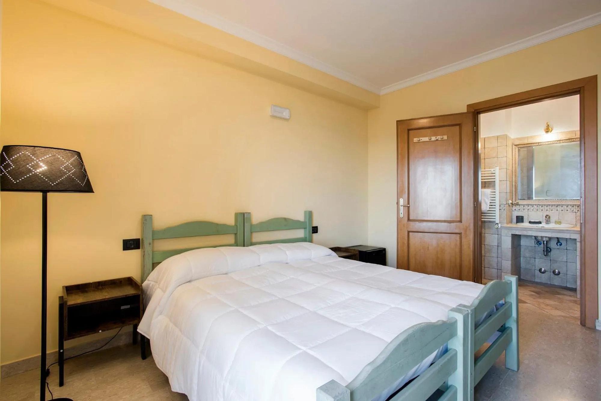 Bedroom, Bed in The Life