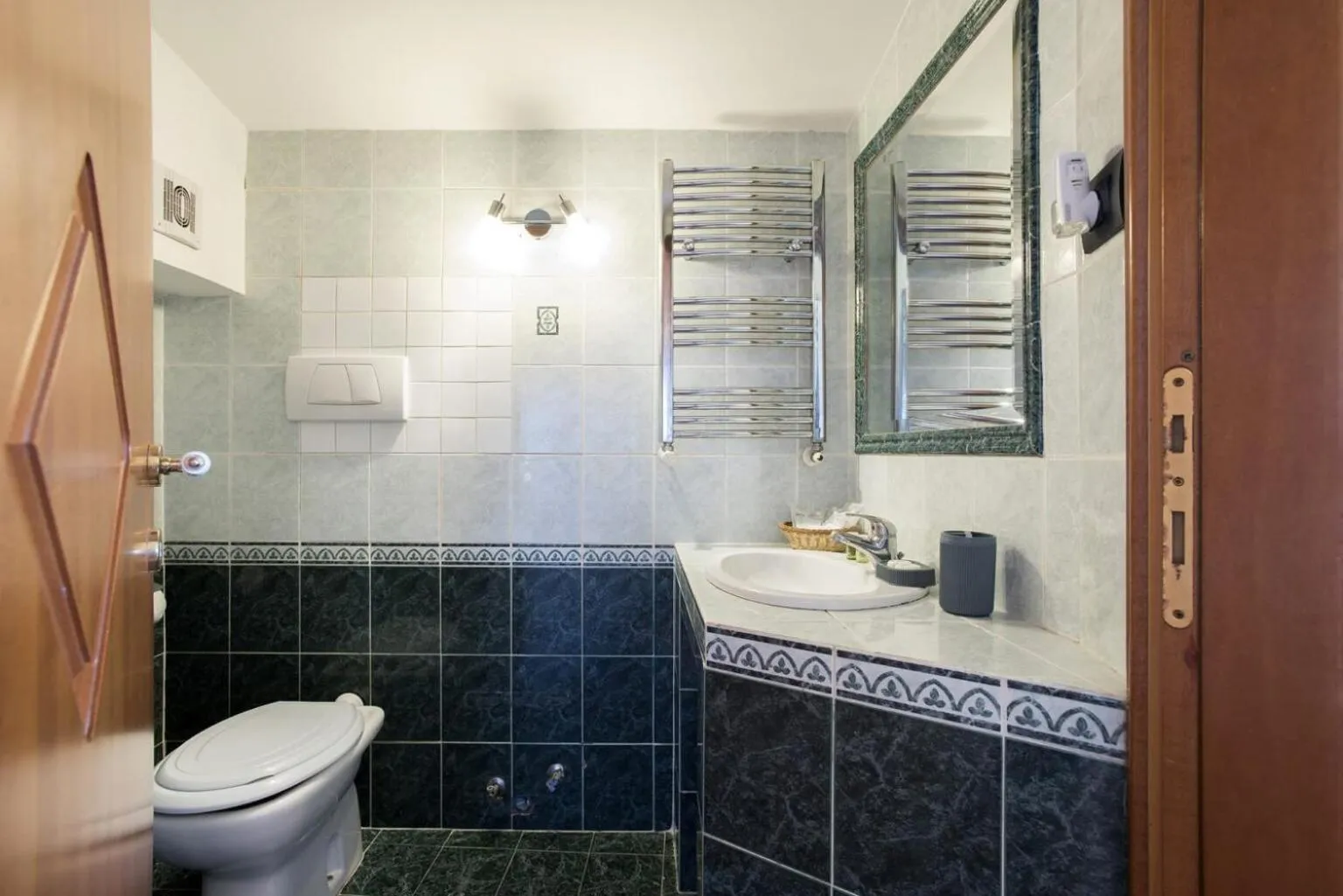 Bathroom in The Life