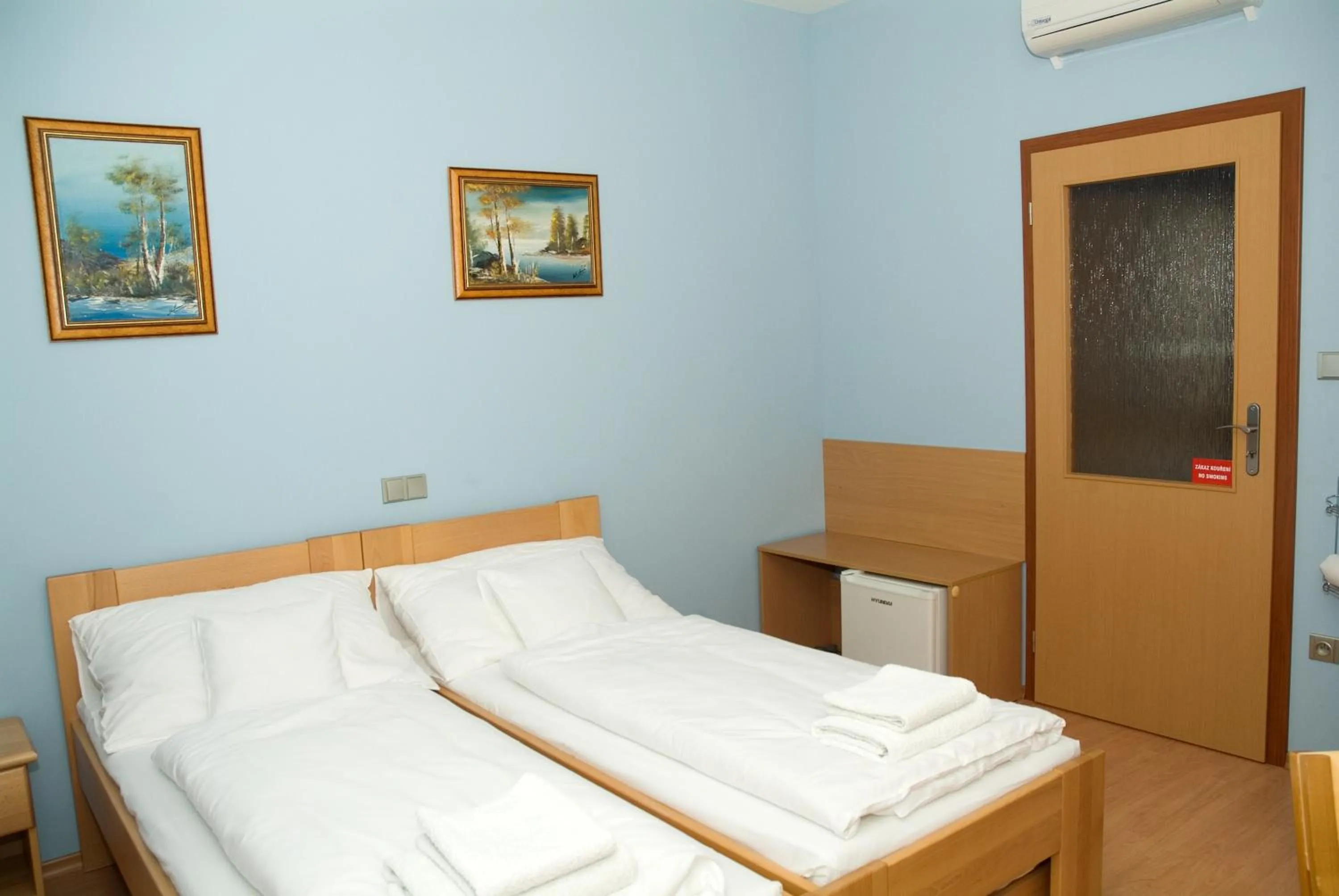 Photo of the whole room, Bed in Penzion U Splavu