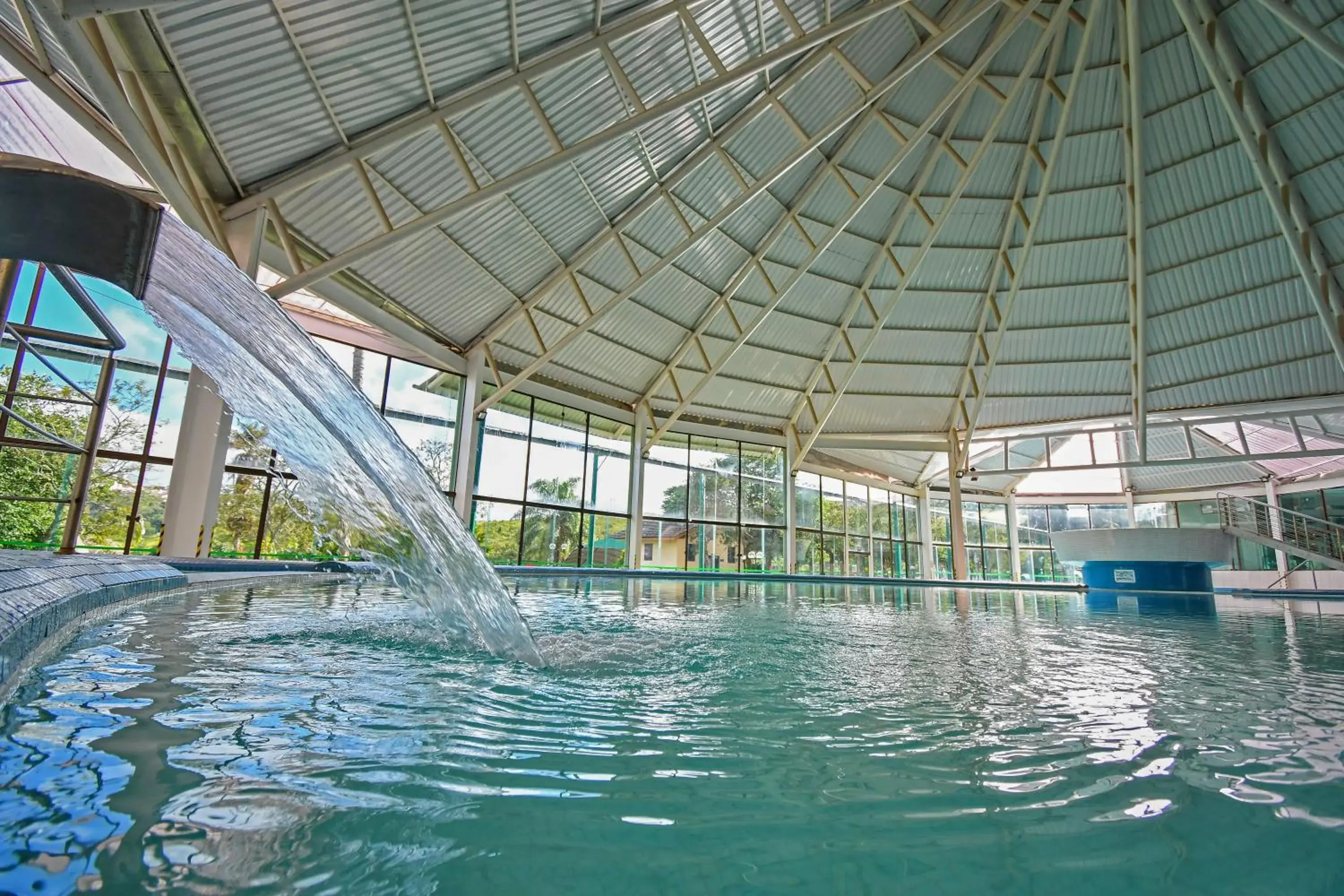 Swimming pool in Thermas All Inclusive Resort Poços de Caldas By Nacional Inn Swimming pool in Thermas All Inclusive Resort Poços de Caldas By Nacional Inn