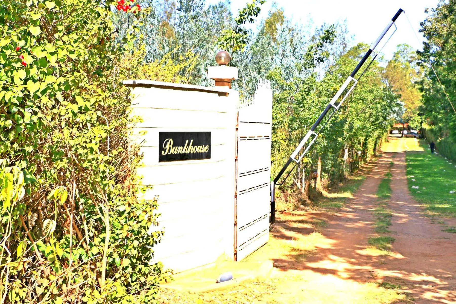 Facade/entrance in Bankhouse Retreat Karen