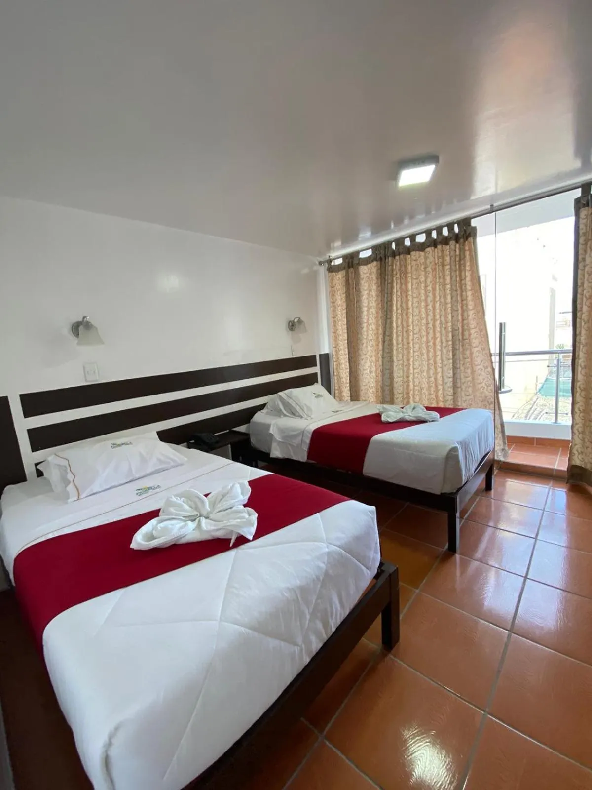 HOTEL FIORELLA PARACAS