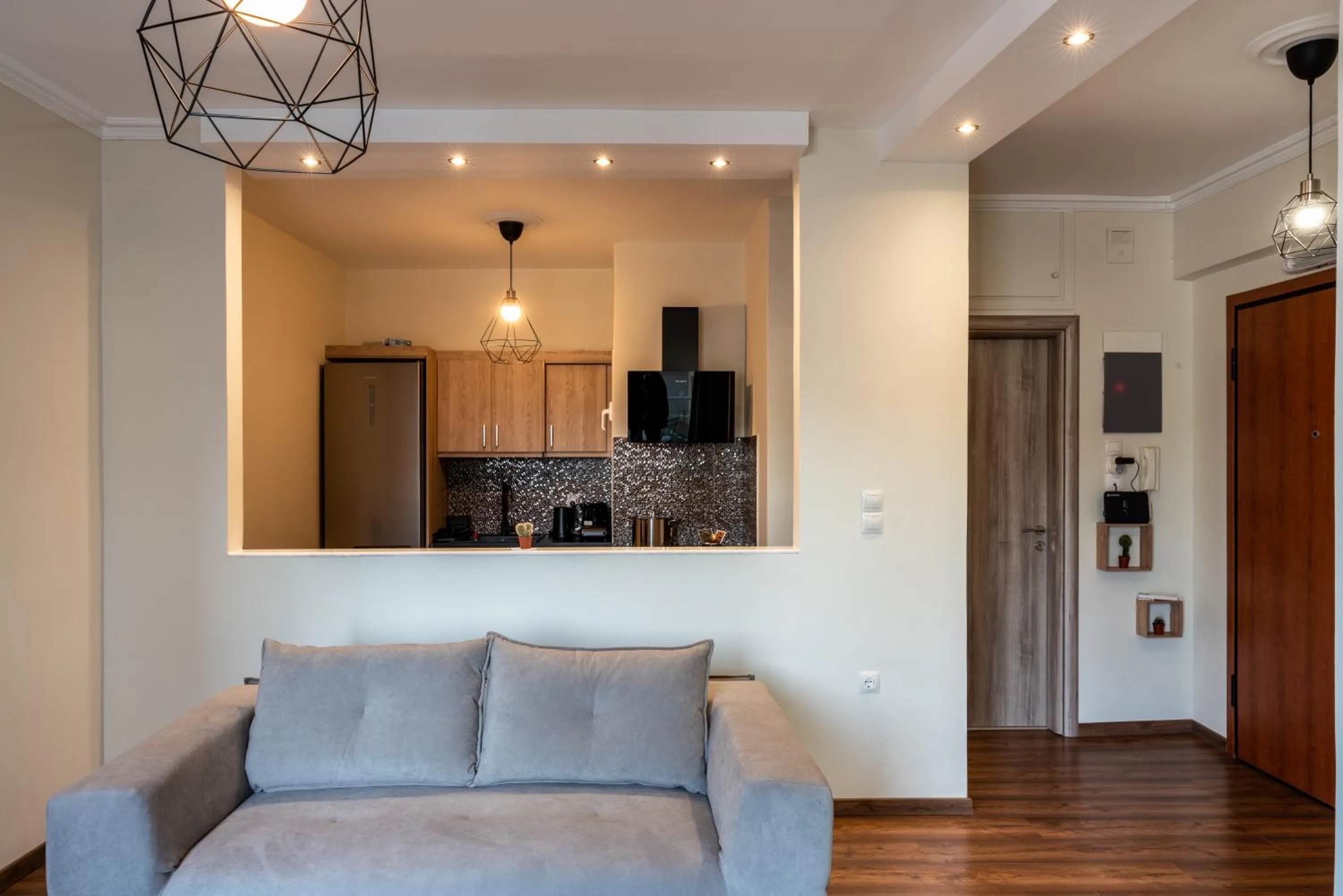 Luxury apartment next the citadel of Tsakas