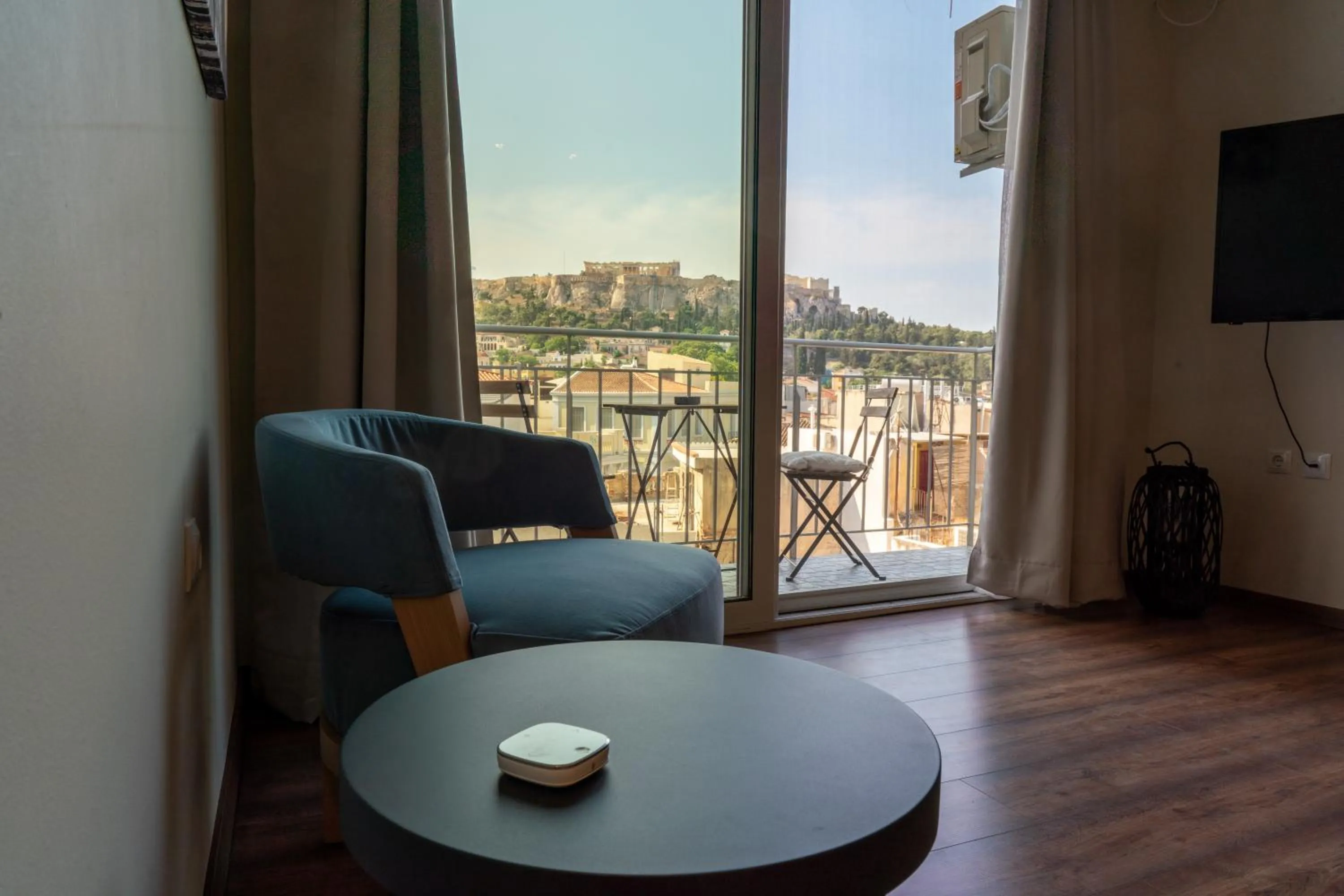Luxury apartment next the citadel of Tsakas