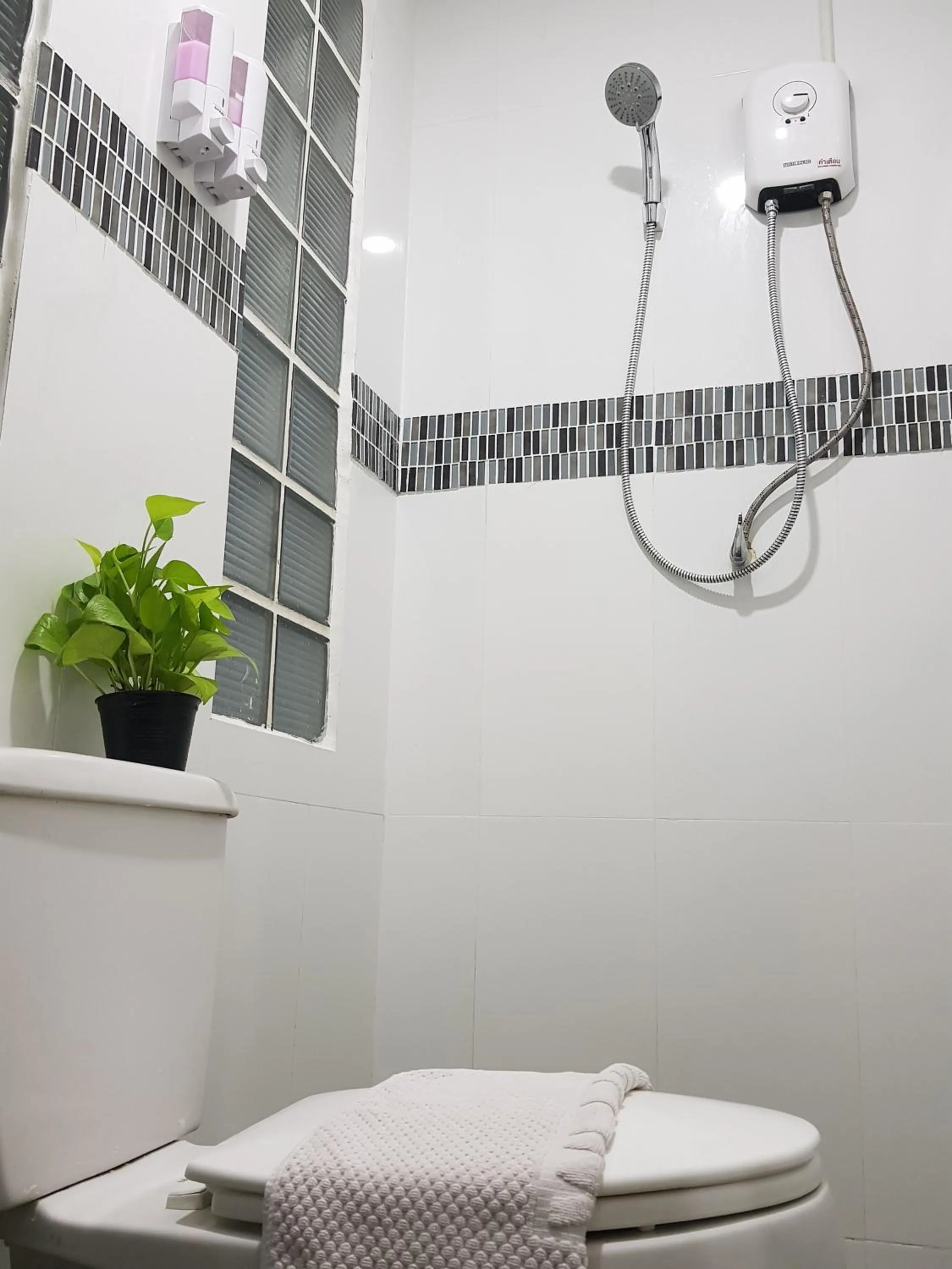 Bathroom in NK Guesthouse 1