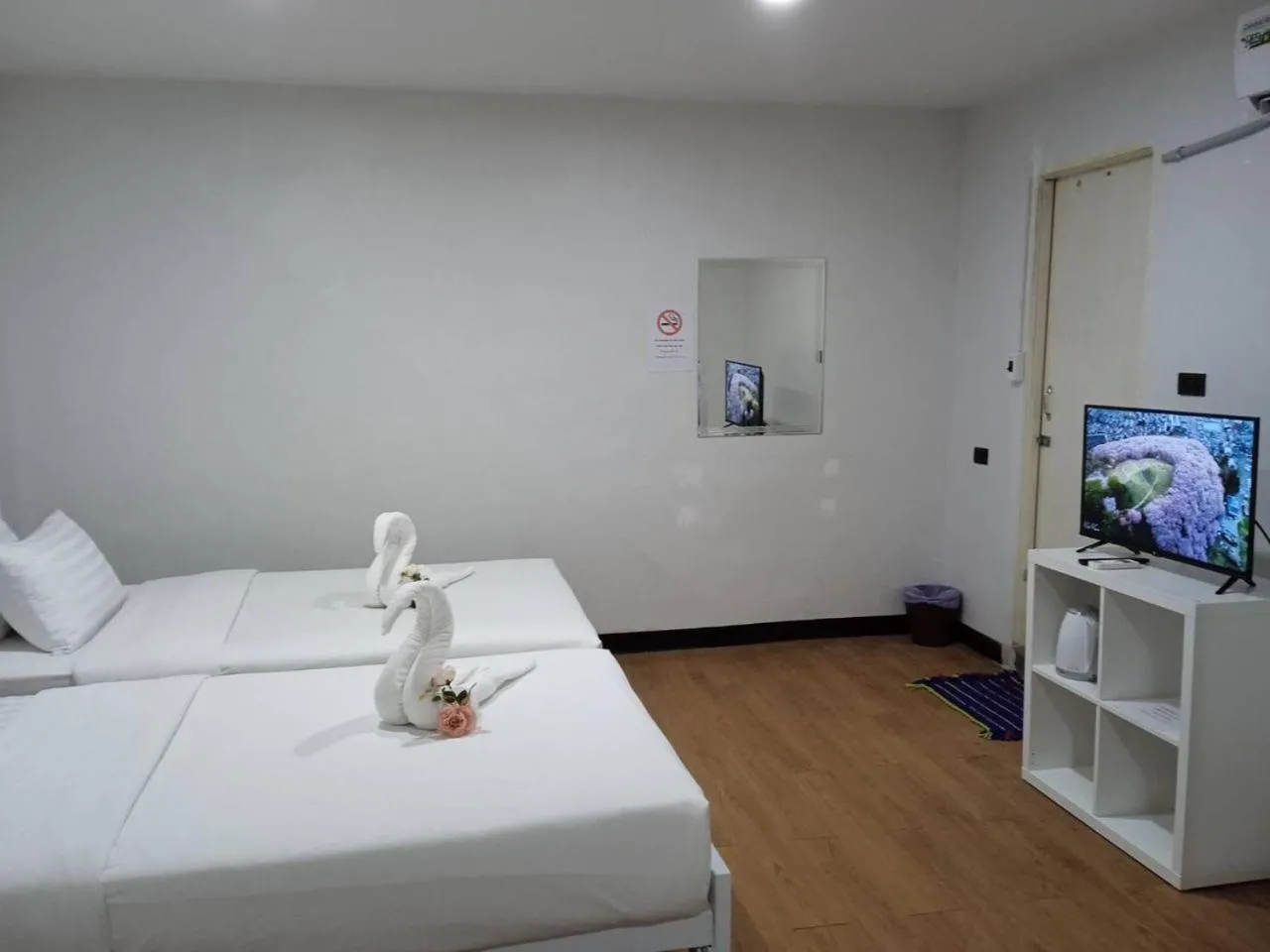 Bedroom, Bed in NK Guesthouse 1