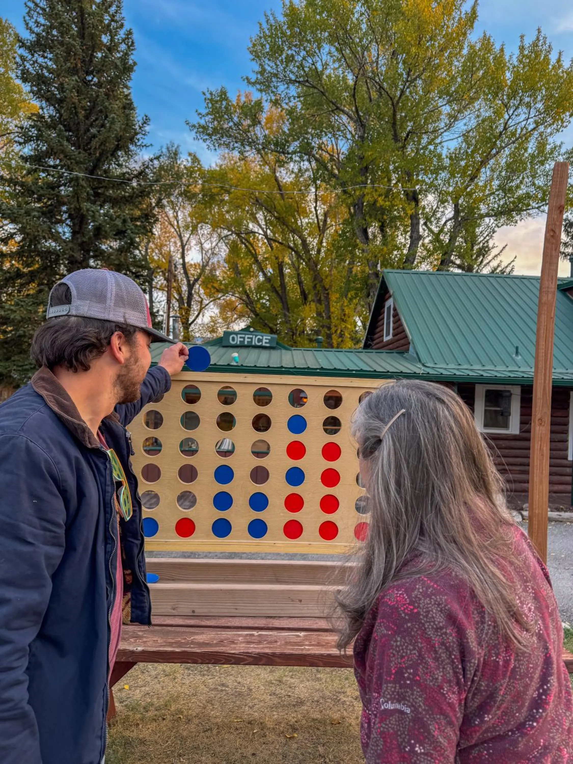 group of guests in Chinook Winds Lodge