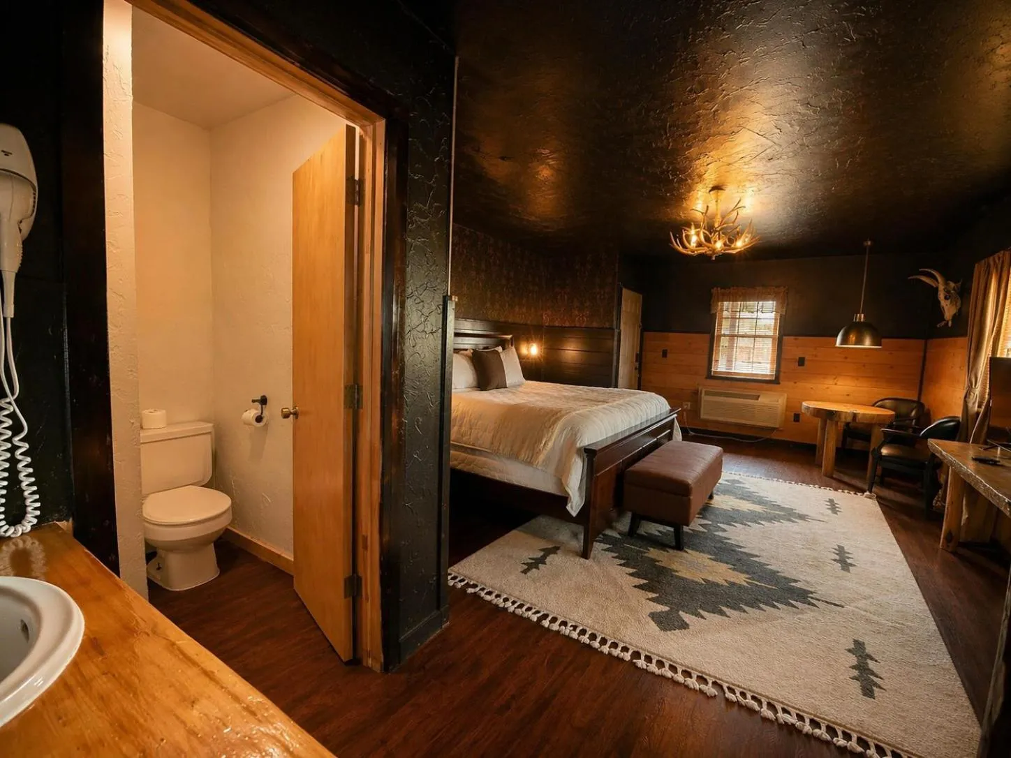 Bed in The Amoretti Hotel