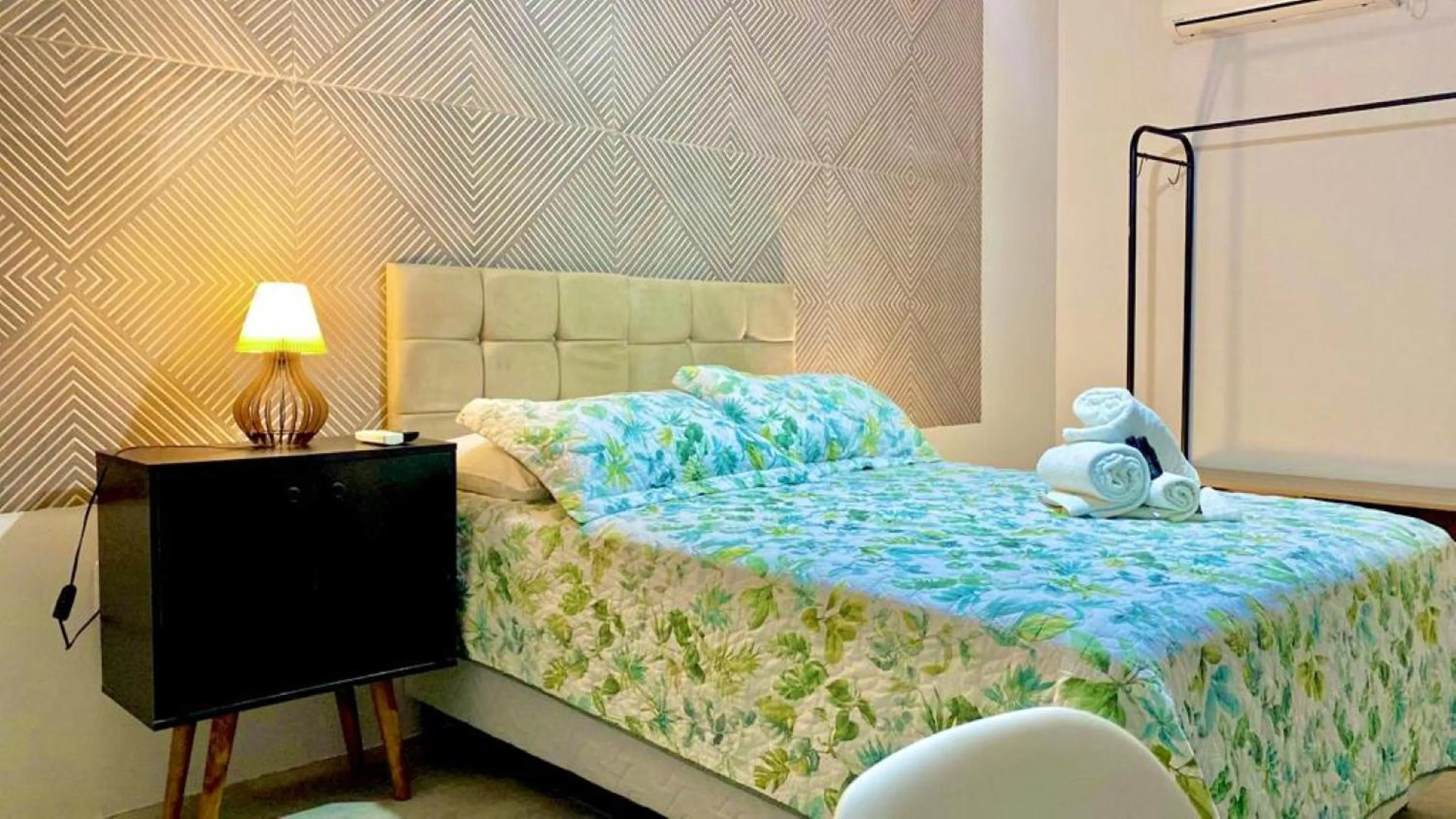 Bed in Garden 437 Suítes