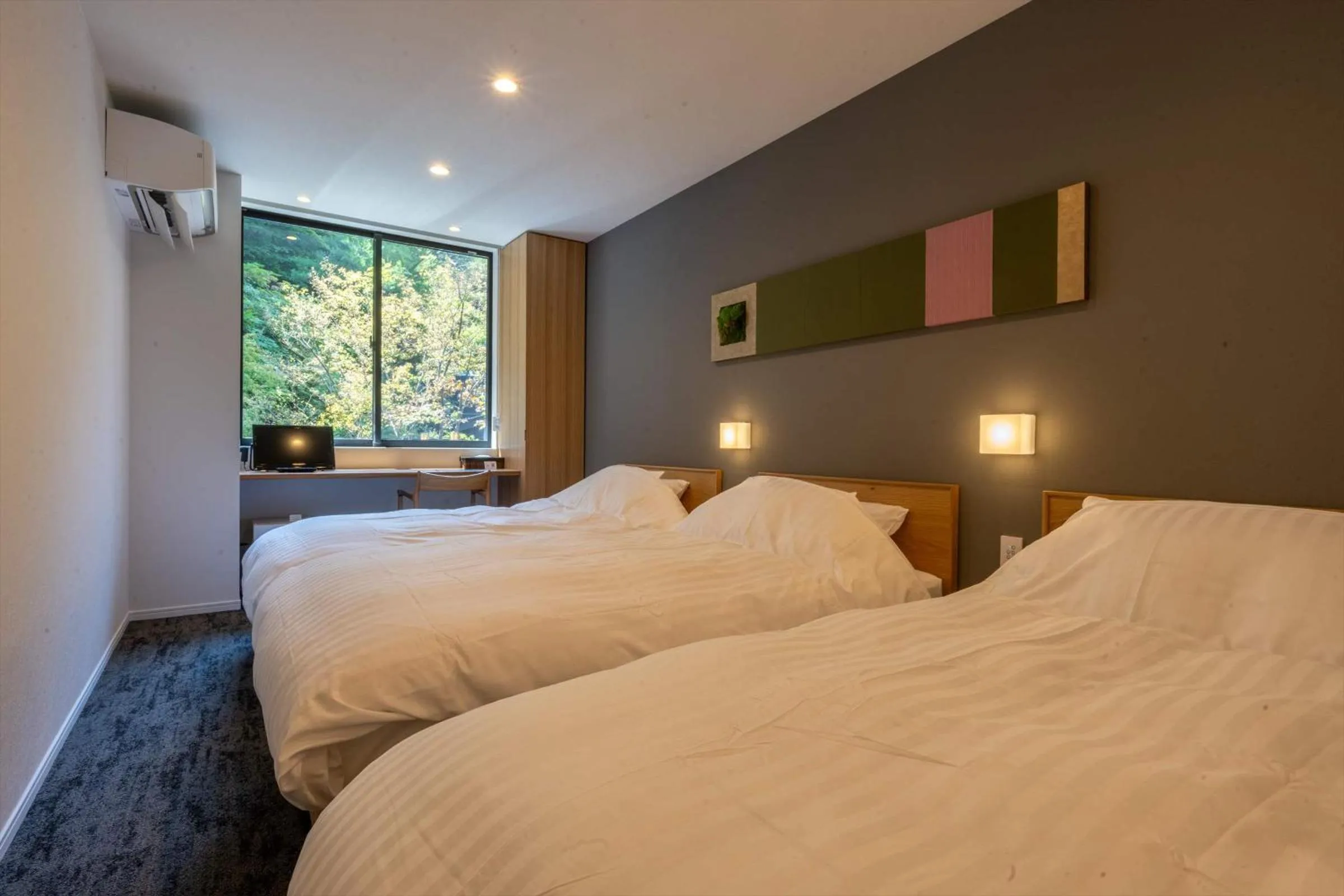 Bed in Bessho Onsen Midoriya