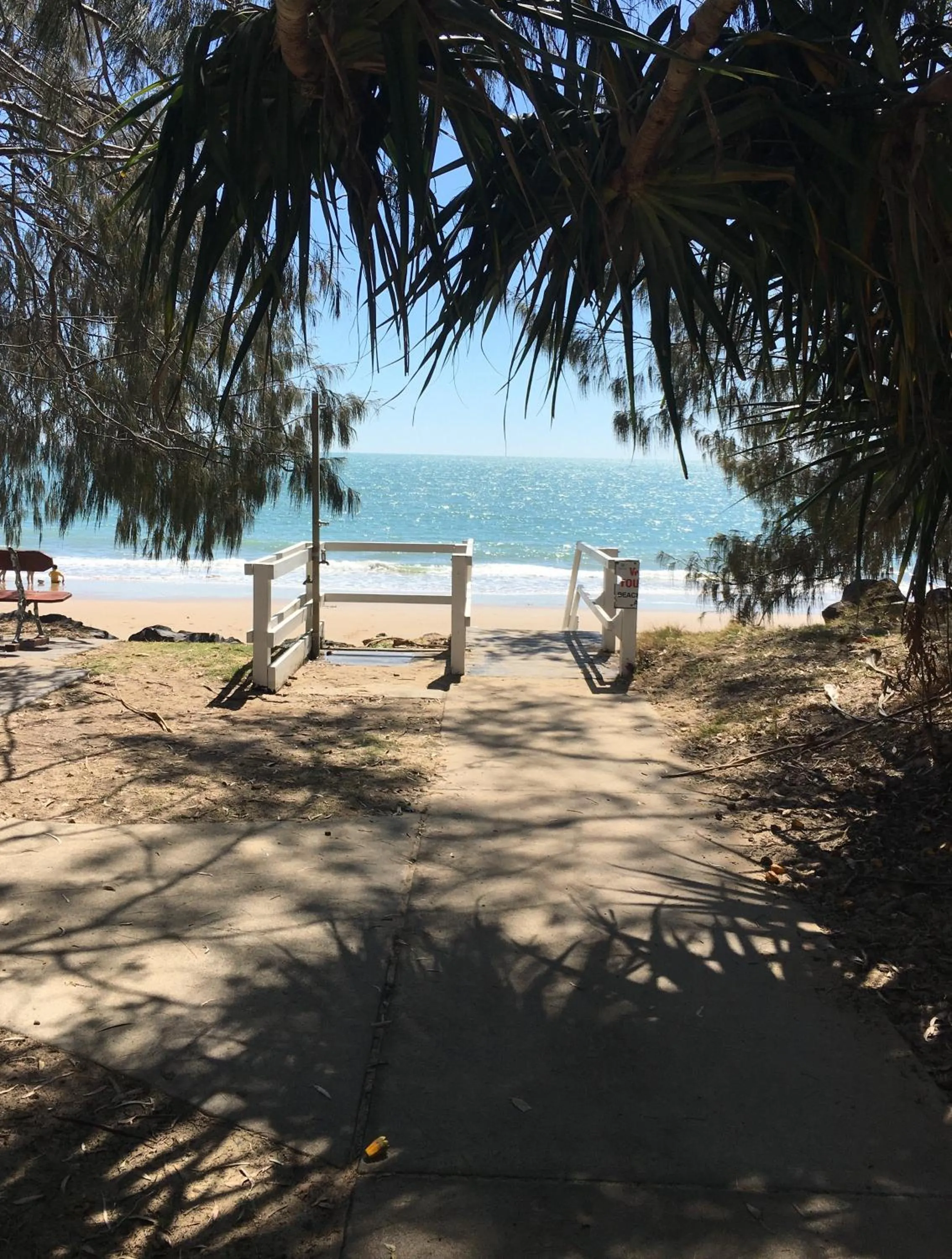 Beach in The Bay Beach Shack, Hervey Bay