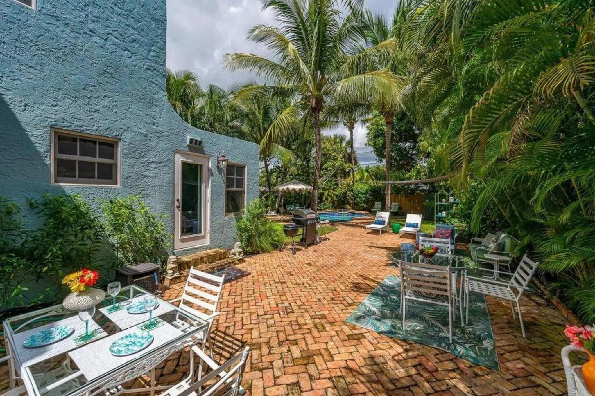 Garden view in Welcome to Casa Kanuga, The Secret Gem of WPB!