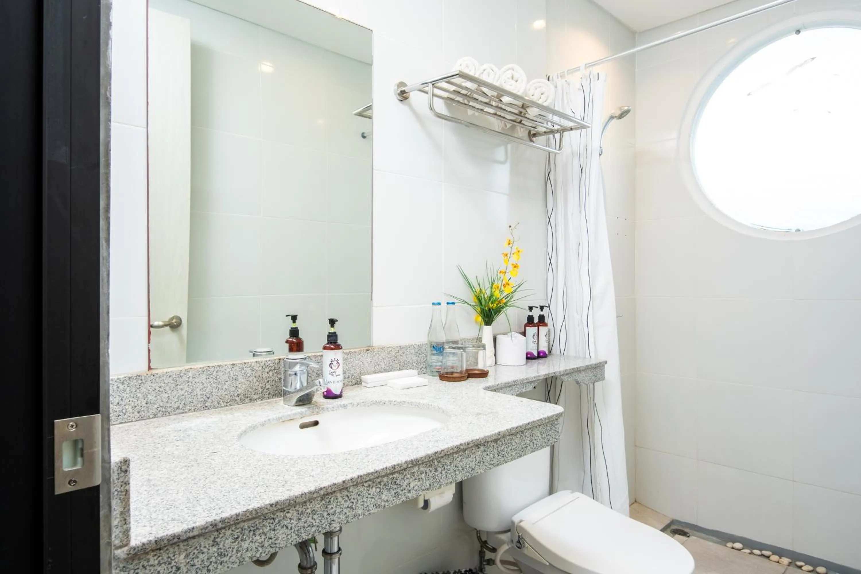 Bathroom in Graha Wiyata