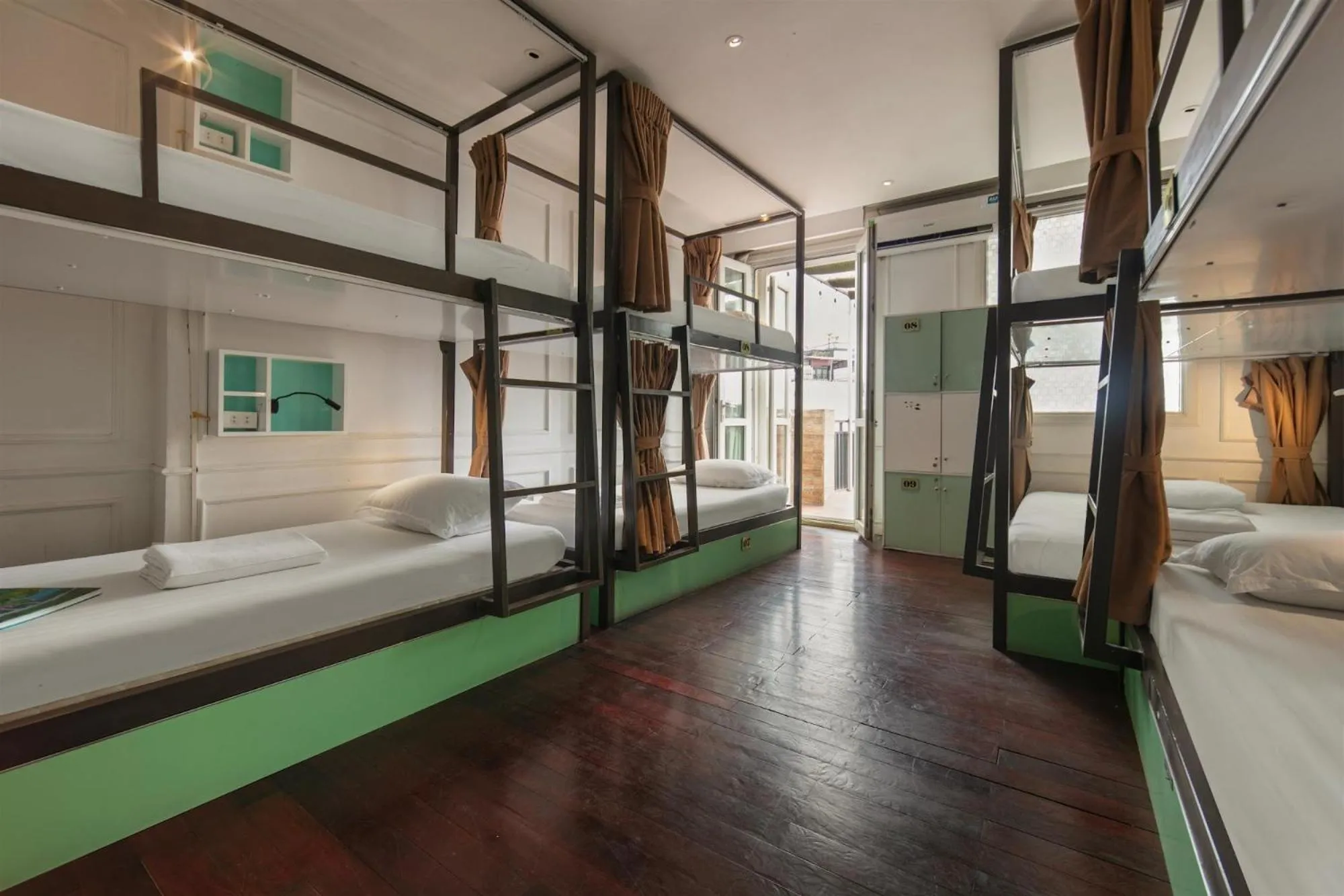 Bed in Hanoi Traveller House