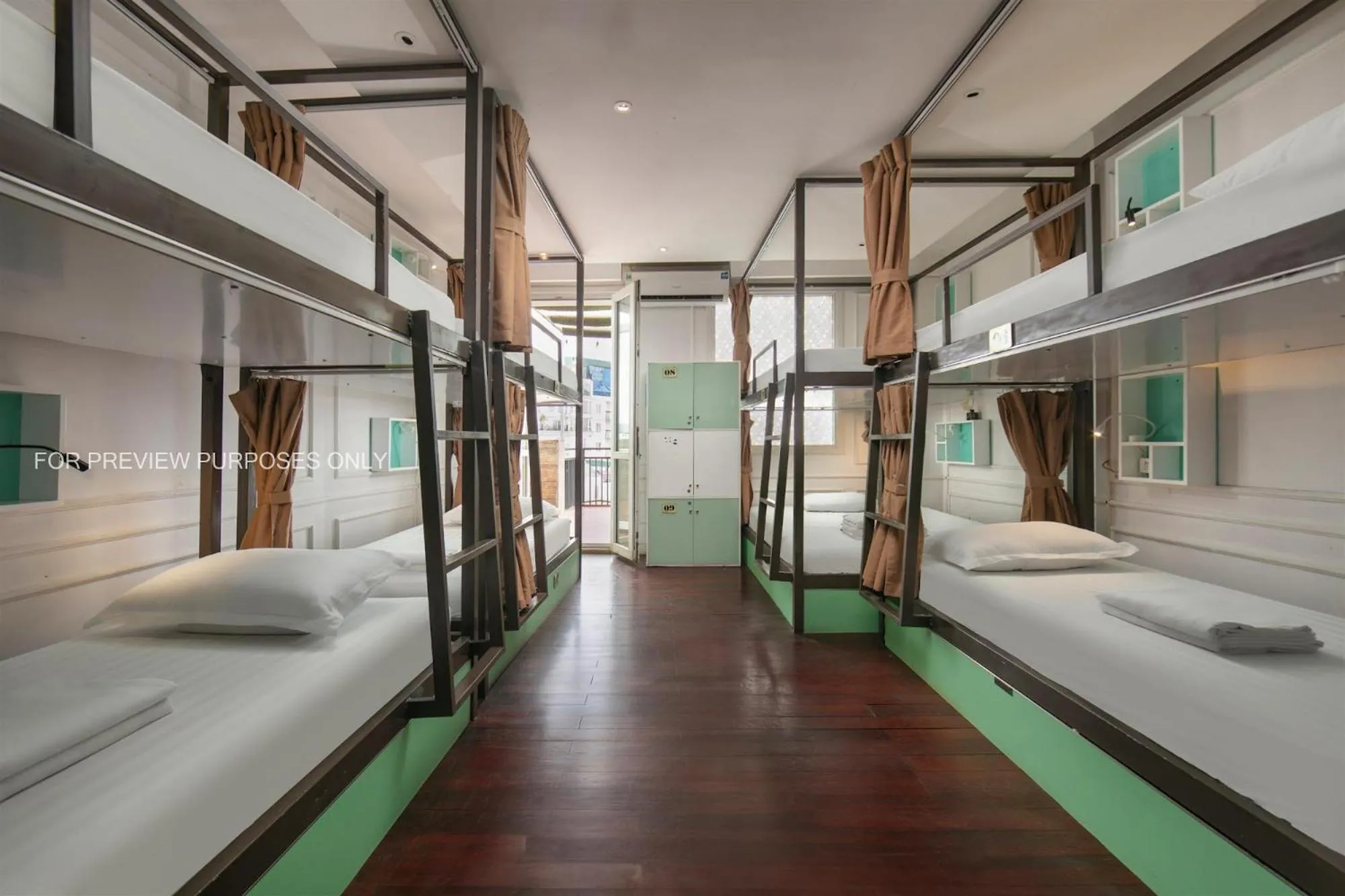 Bed in Hanoi Traveller House