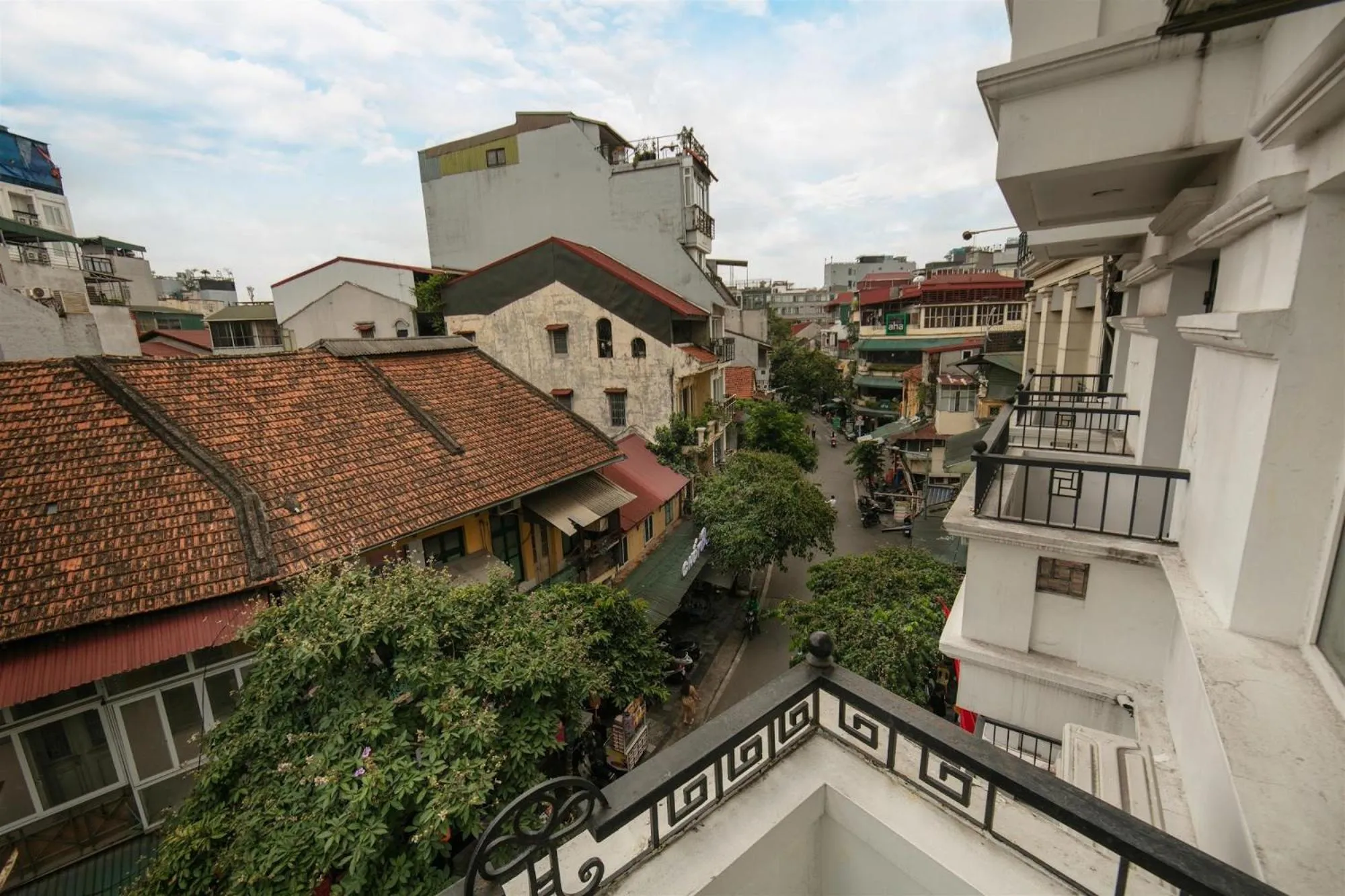 Hanoi Traveller House