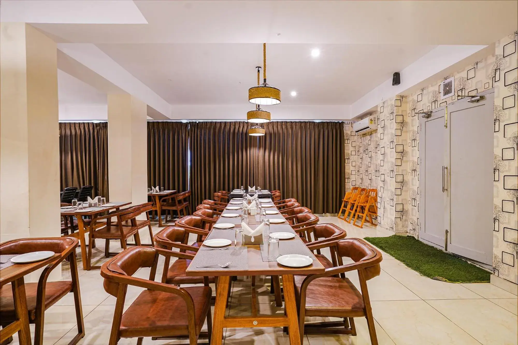 Restaurant/places to eat in FabHotel Prime D Dev - Nr Vijayawada Club Restaurant/places to eat in FabHotel Prime D Dev - Nr Vijayawada Club