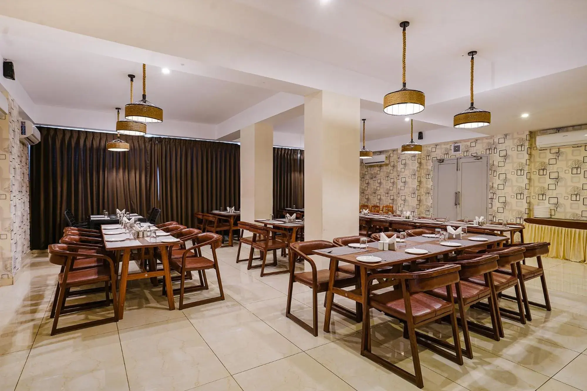 Restaurant/places to eat in FabHotel Prime D Dev - Nr Vijayawada Club Restaurant/places to eat in FabHotel Prime D Dev - Nr Vijayawada Club