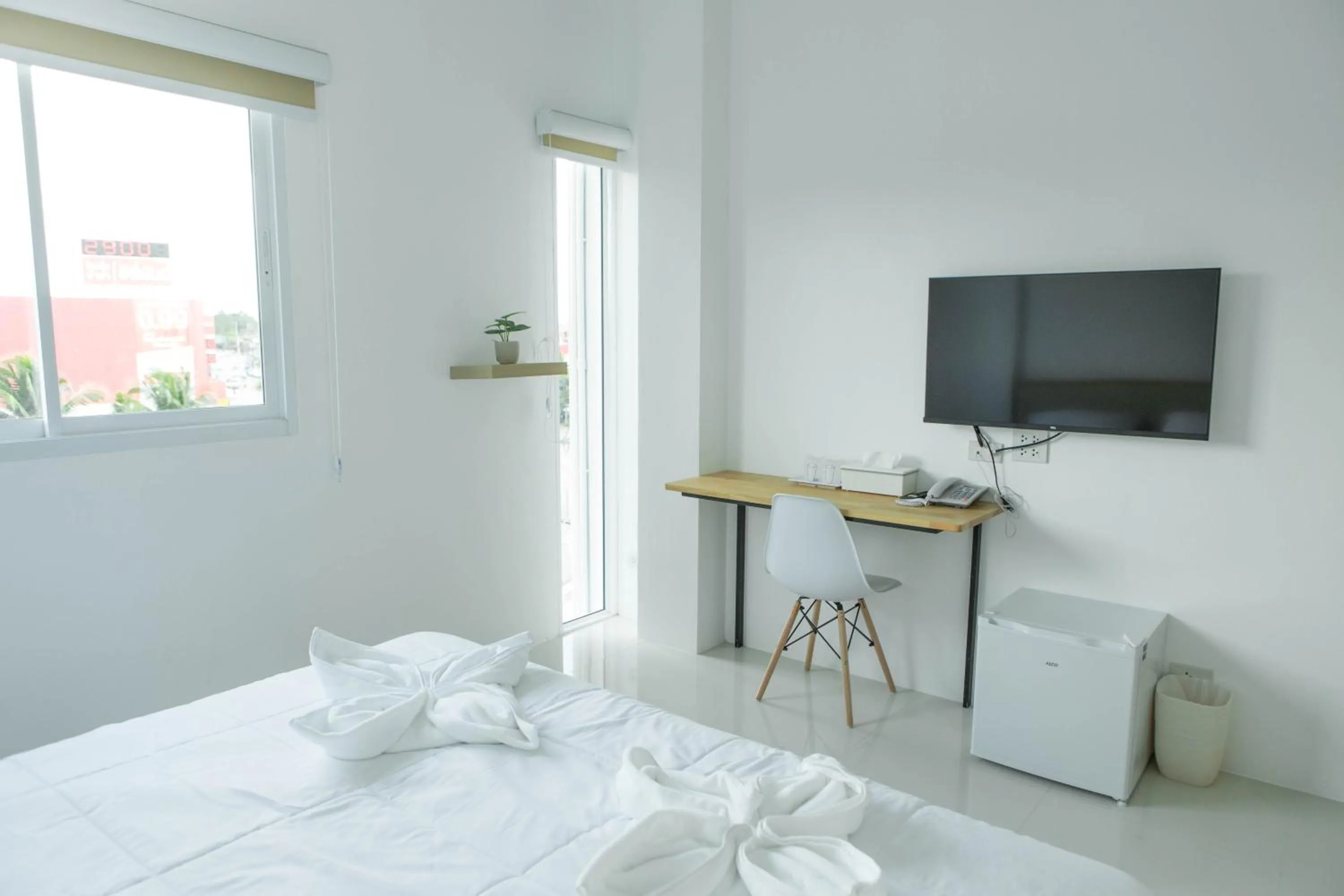 Bed in S1 Trang Hotel