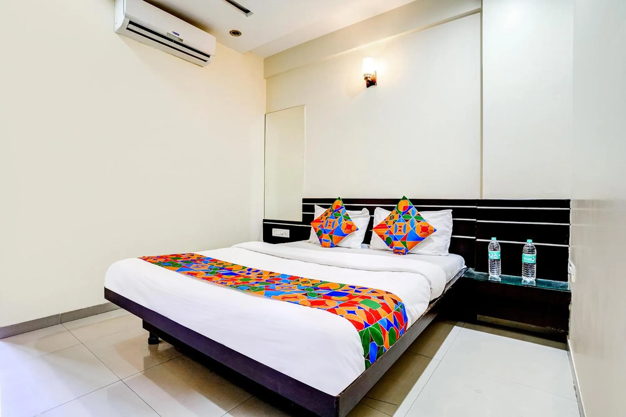 Photo of the whole room, Bed in FabHotel Sai Govind