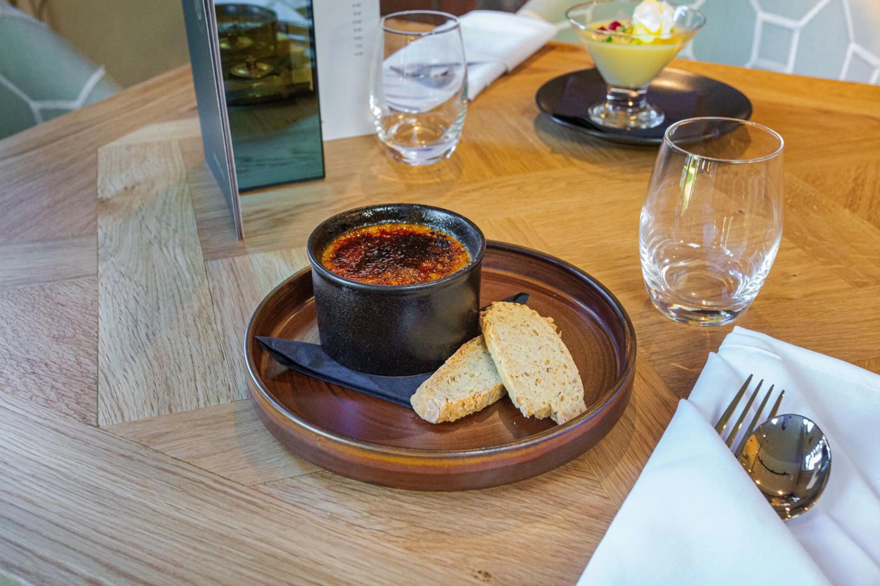 Food in The Wynnstay Hotel, Oswestry, Shropshire - The Coaching Inn Group