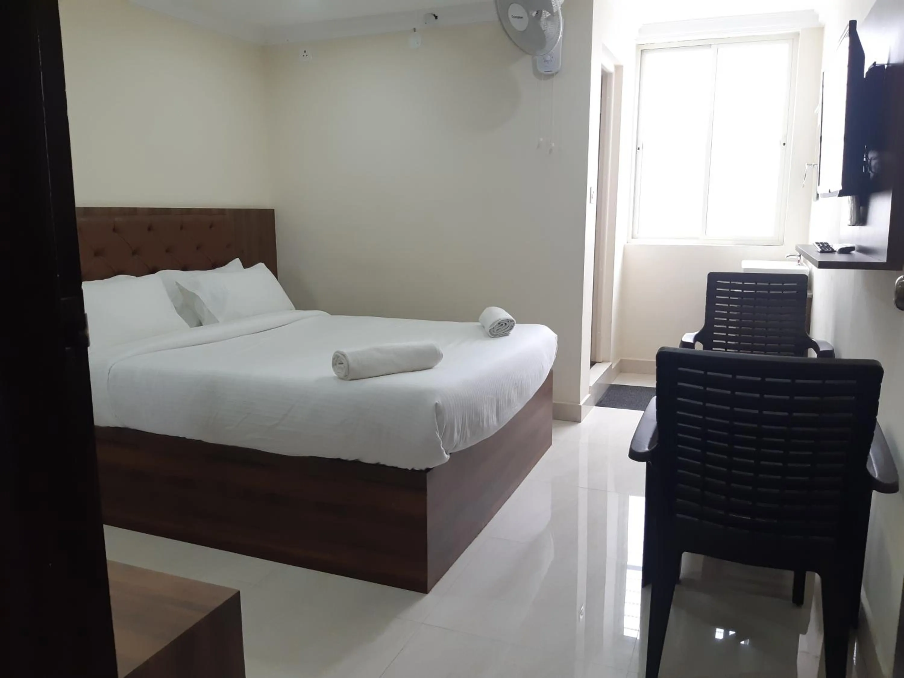 Photo of the whole room, Bed in CNR Residency, Madanapalle