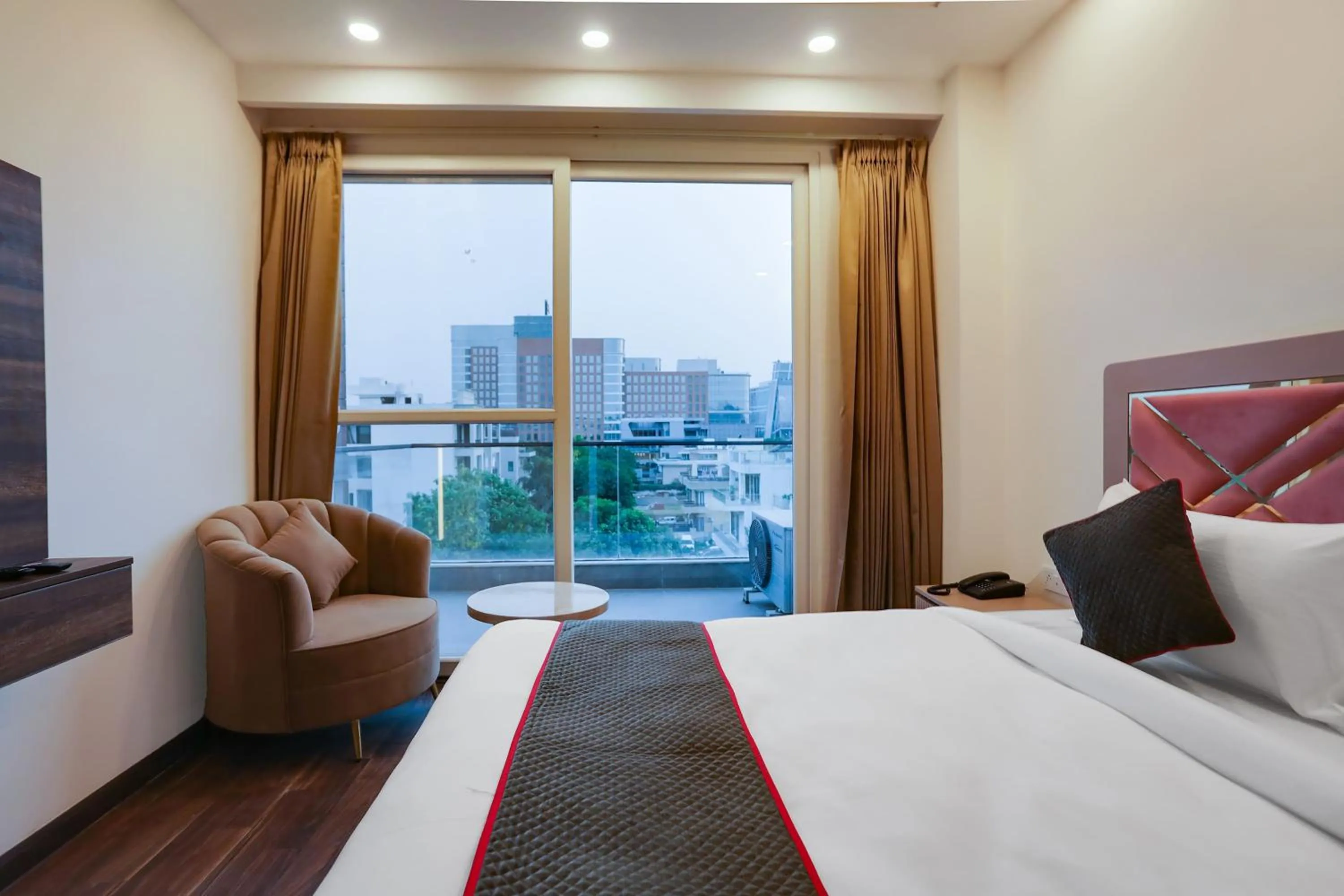 Bedroom, Bed in Super Townhouse MA-32