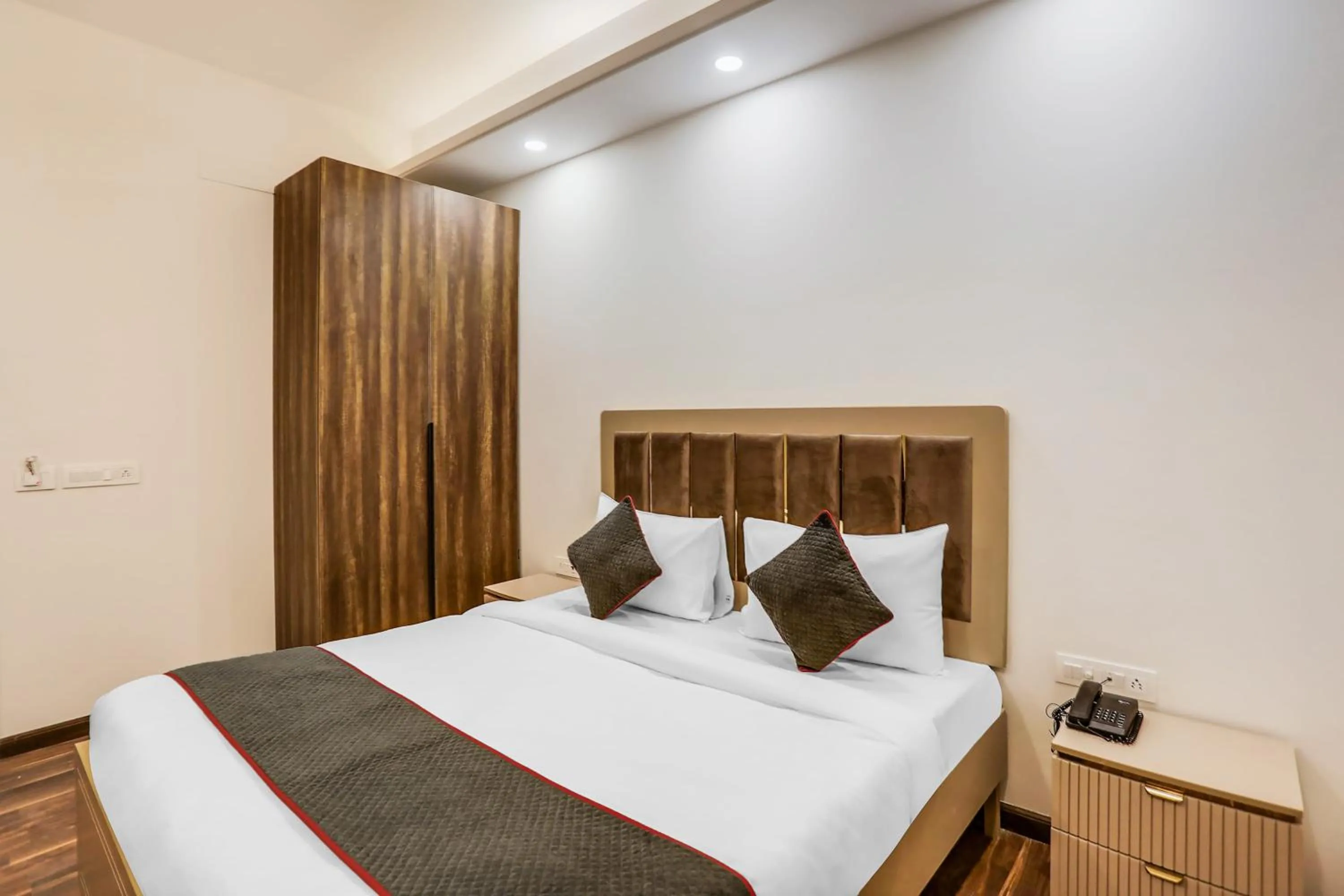 Bedroom, Bed in Super Townhouse MA-32